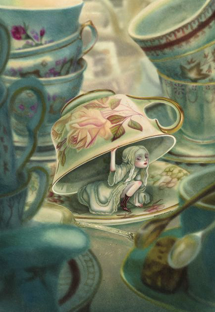 ALICE AU PAYS DES MERVEILLES (Lewis Carroll, 1865) Ce livre regorge de détails, l’auteur y décrit dans les moindres détails cet univers sans queue ni tête dans lequel Alice se perd et se découvre elle-même. Alice prend vie dans cette version sous le subtil et précis coup de pinceau de Benjamin Lacombe.