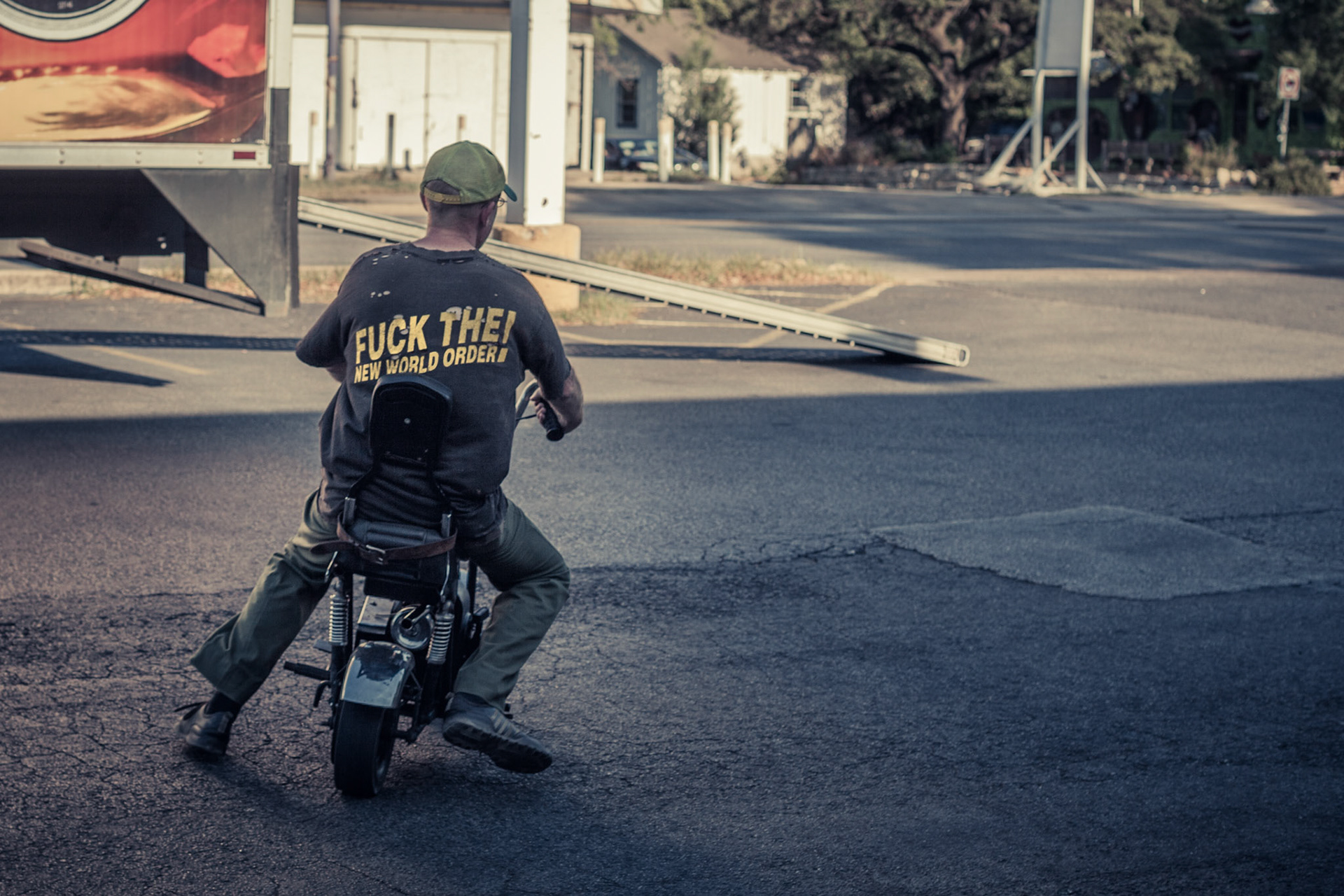 Of the many many things I love about Austin one of the greatest is how many times fantastic photos just happen in front of you.