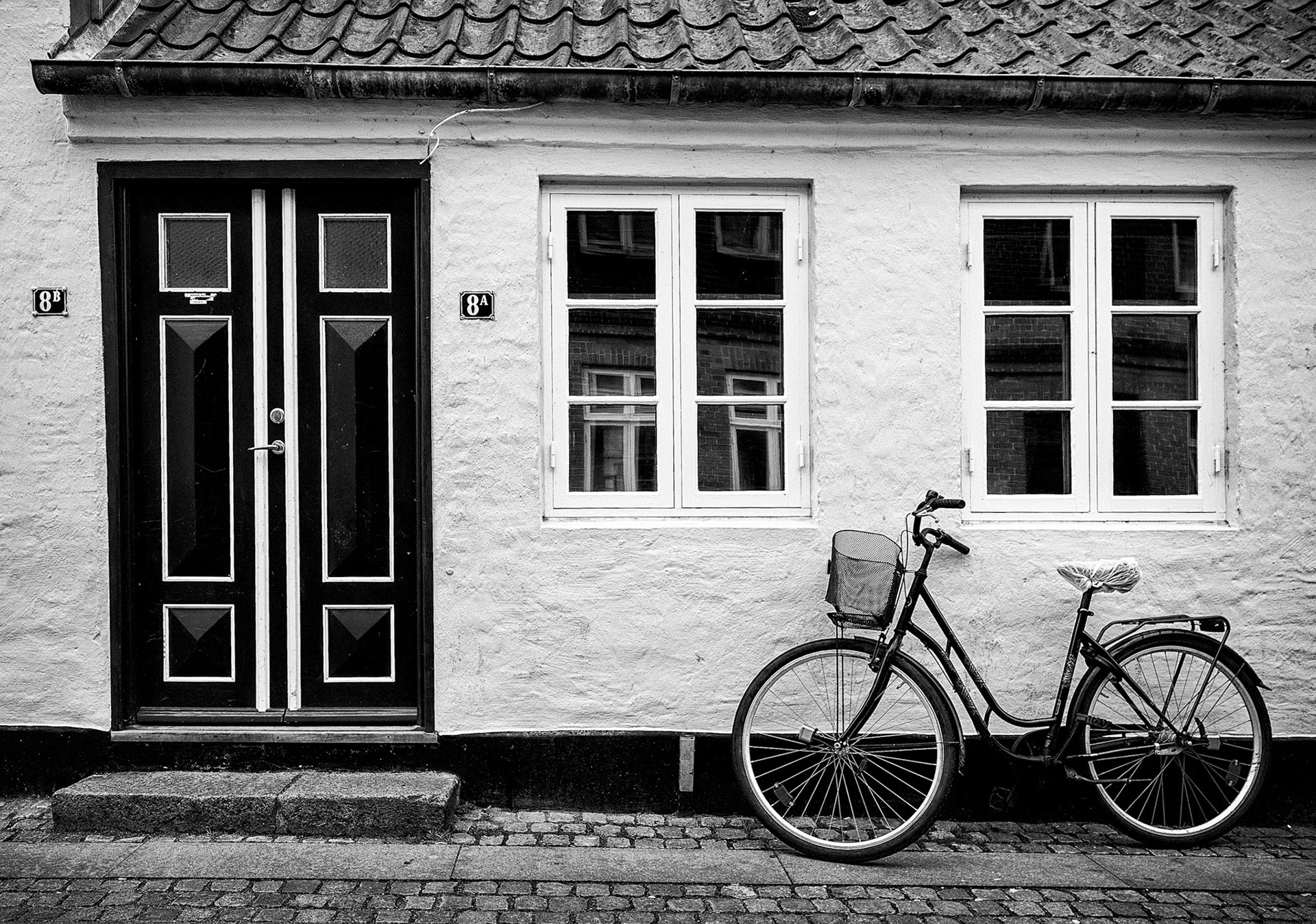 Bike at Door 8 -Ribe Denmark