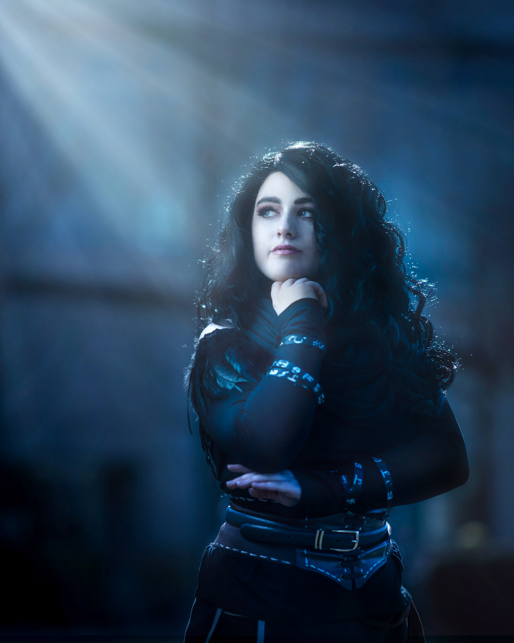 Yennifer from the Witcher @purp.cosplay