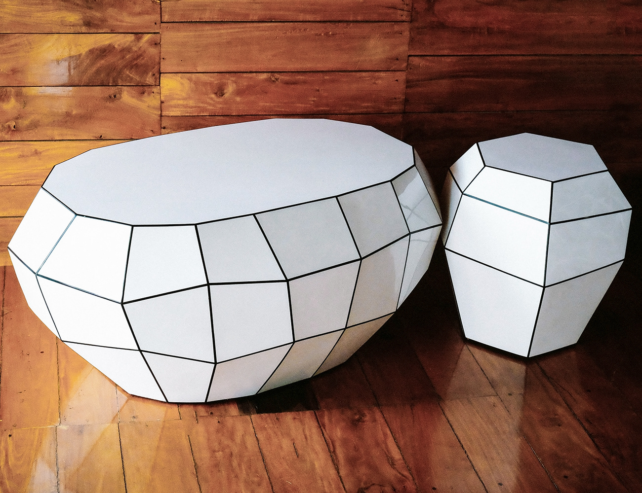 Muse Modern Angel Table Series