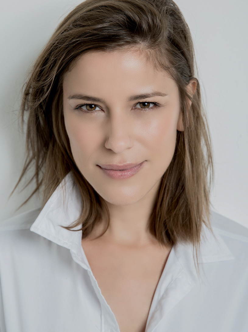 FERNANDA PEVIANI - Headshot 1