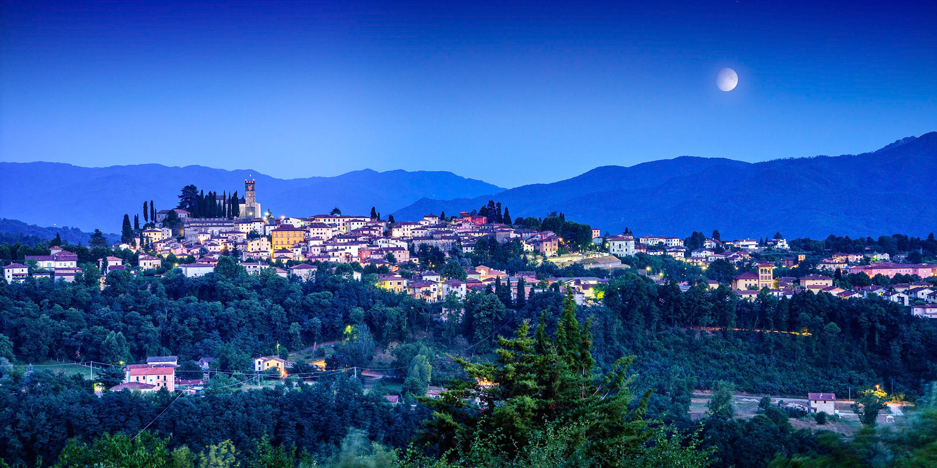 Barga's Blue Hour
