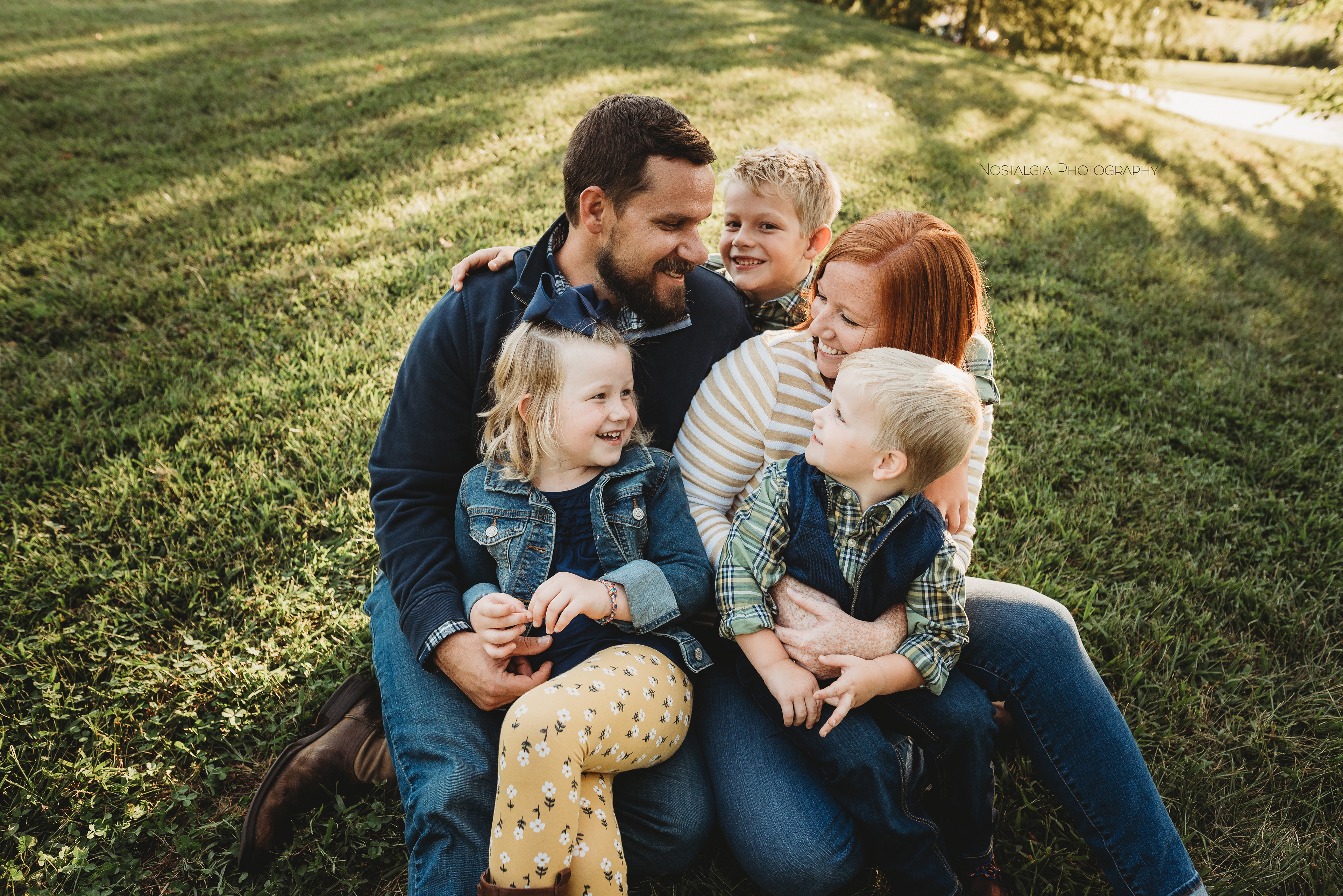 Nostalgia Photography - Family Portraits