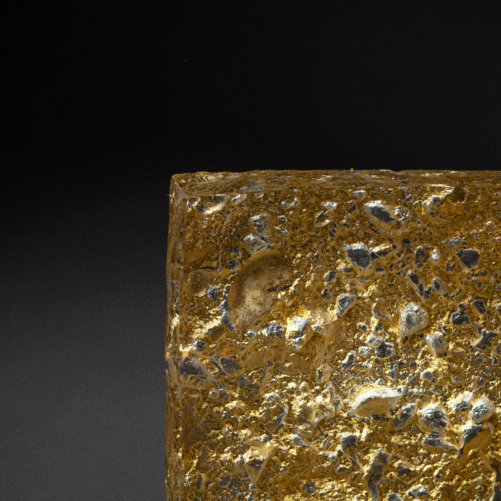 Fragment- 800 €