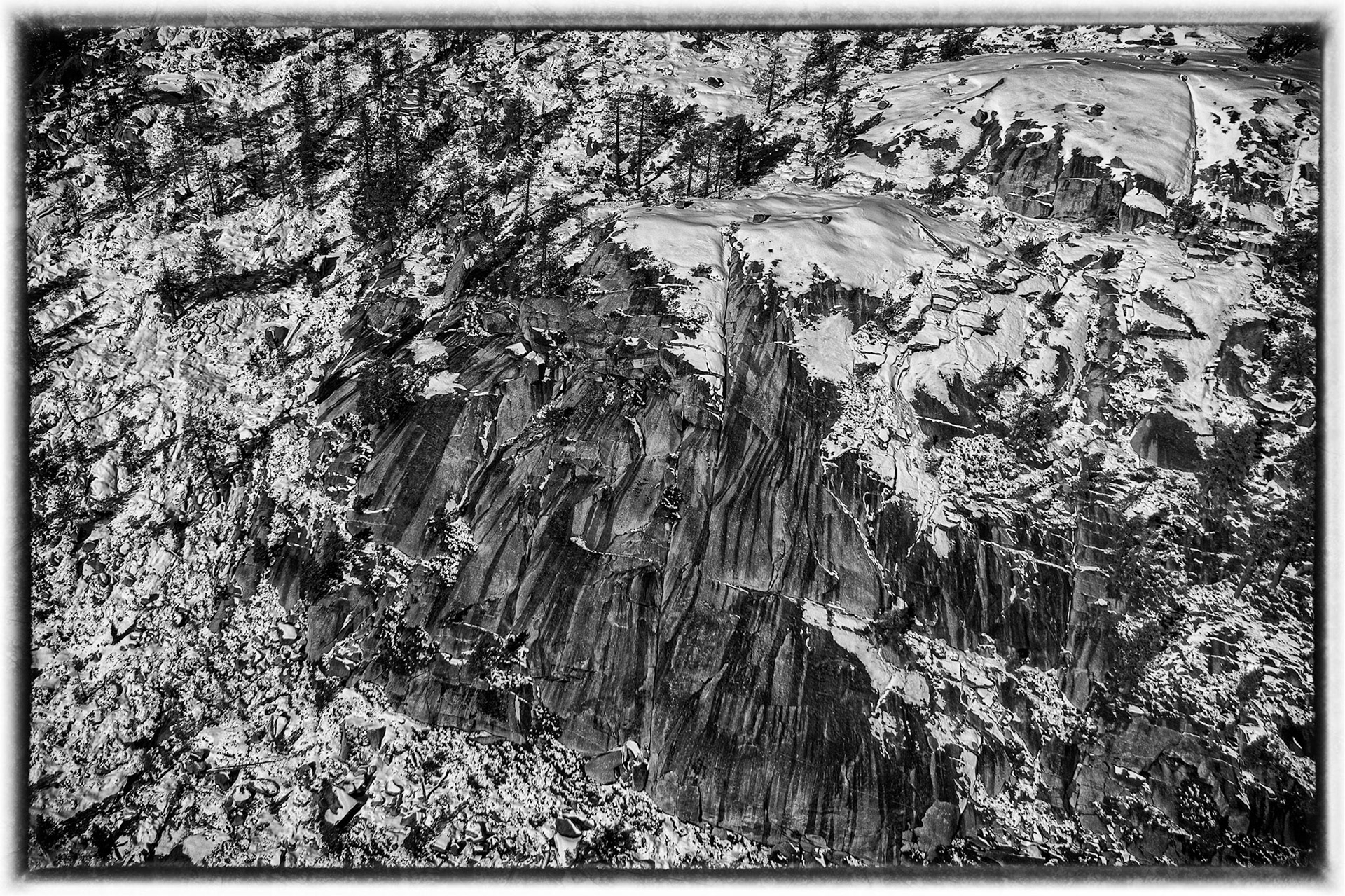 Winter in Sierra mountain