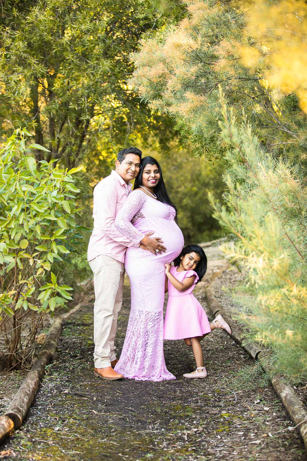 Maternity photo session in Canberra.