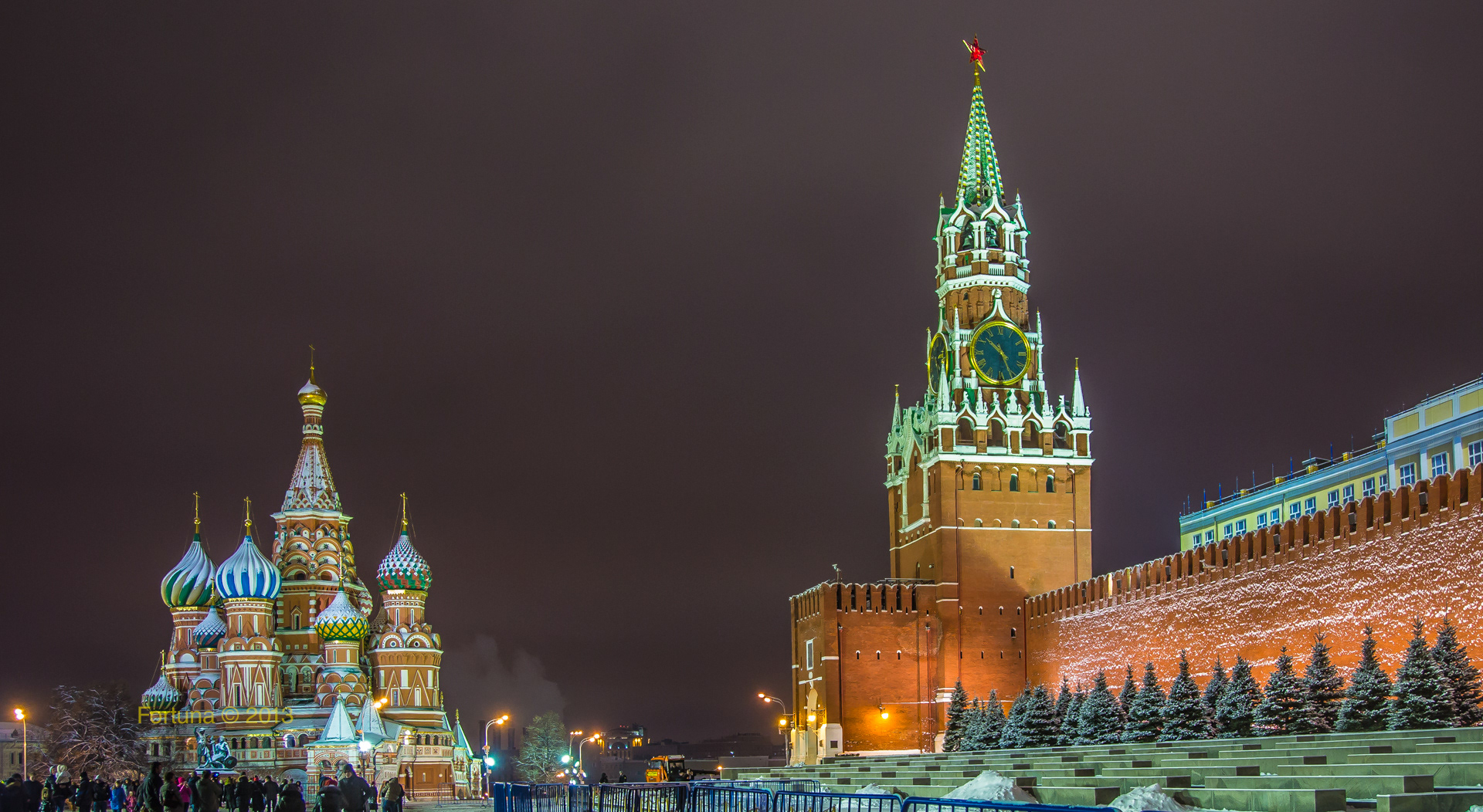 Новогодняя москва обои. Новогодний Кремль обои. Новогодняя Москва обои 4к. Новогодняя Москва обои в высоком разрешении.