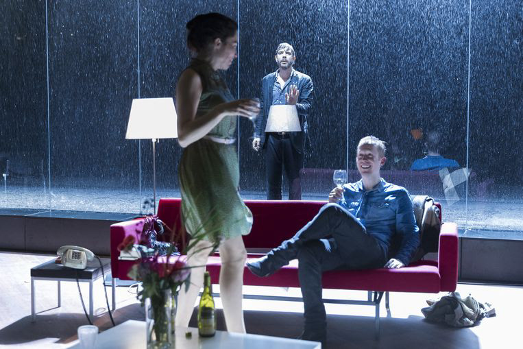 Husbands and wives (actrice)