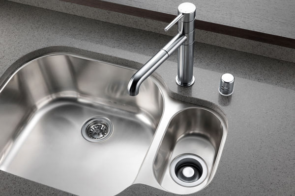 Kitchen sinks, taps & faucets
