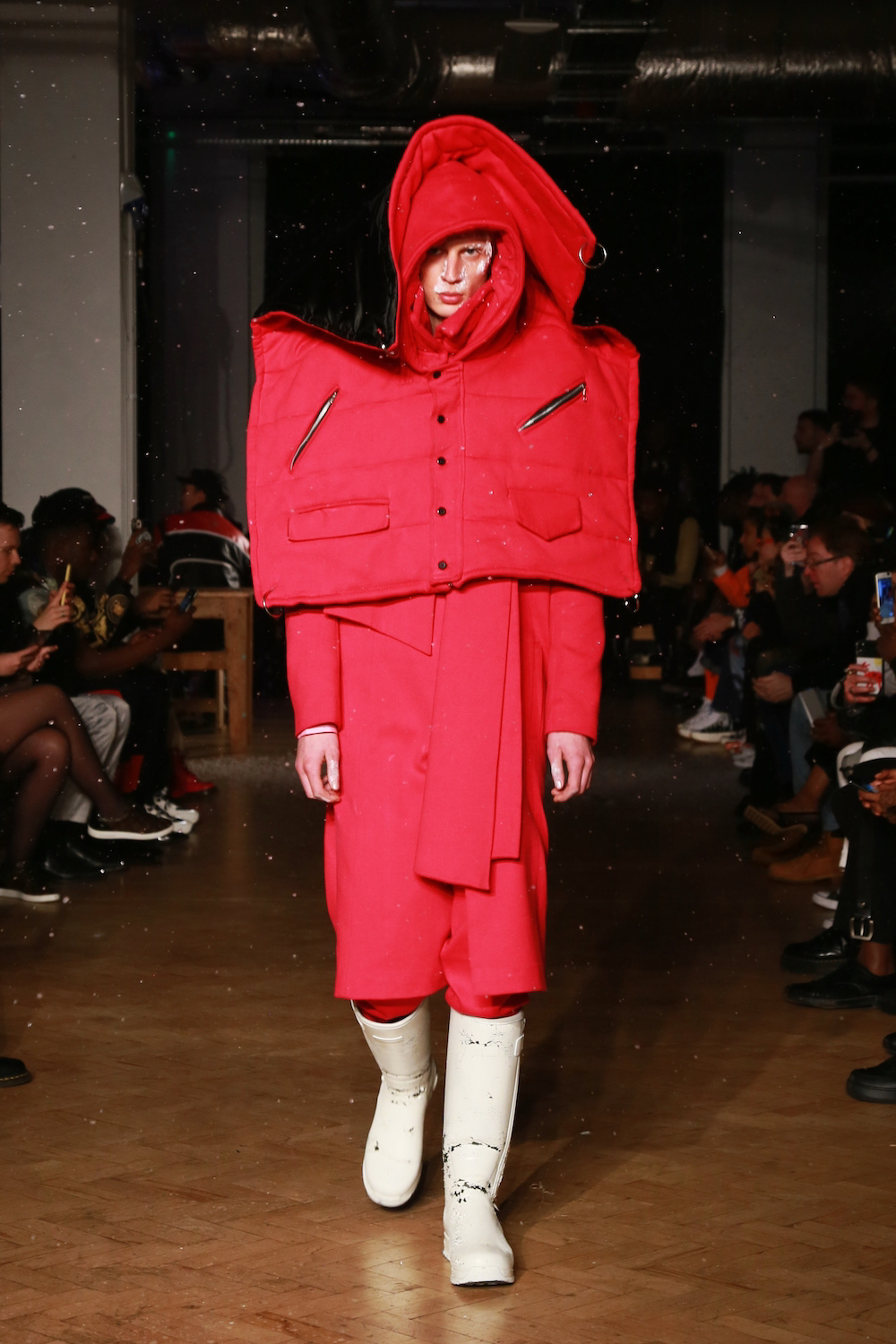 Look 25