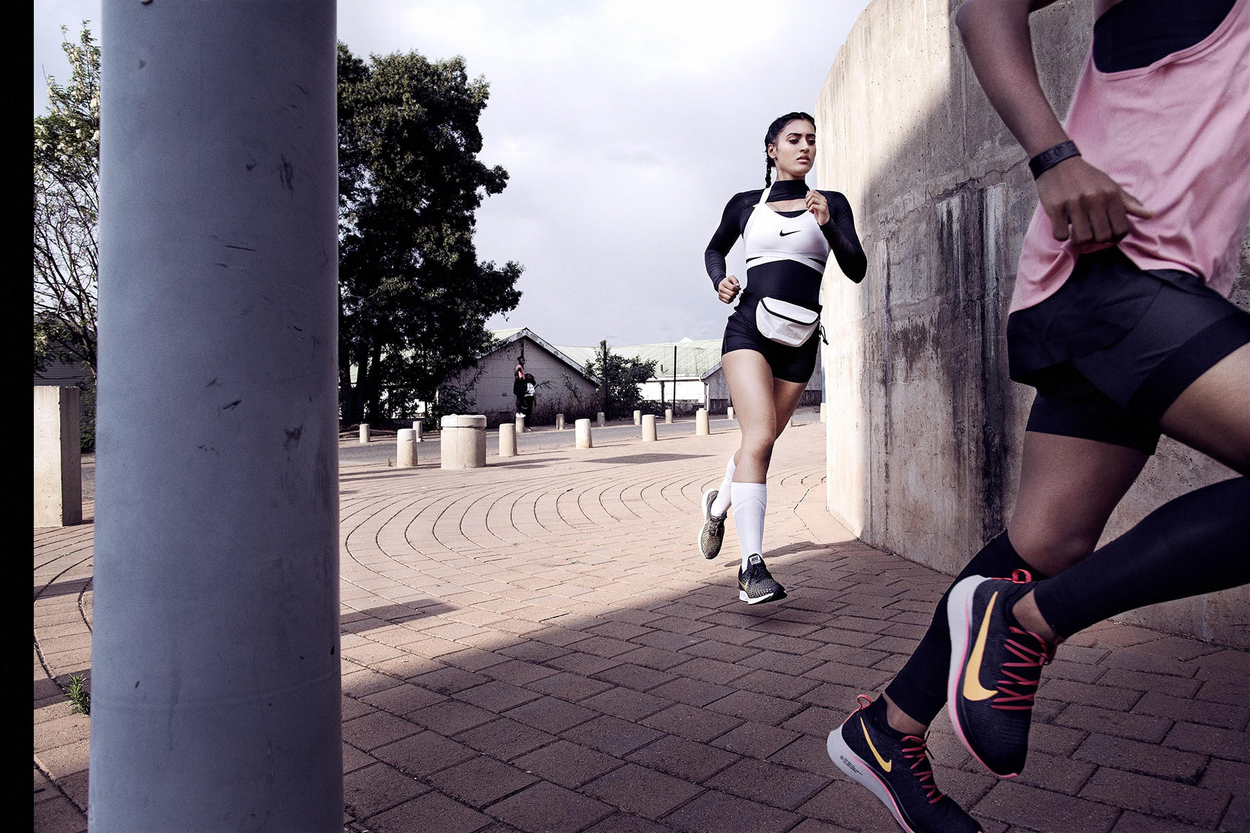 NIKE - ZOOM