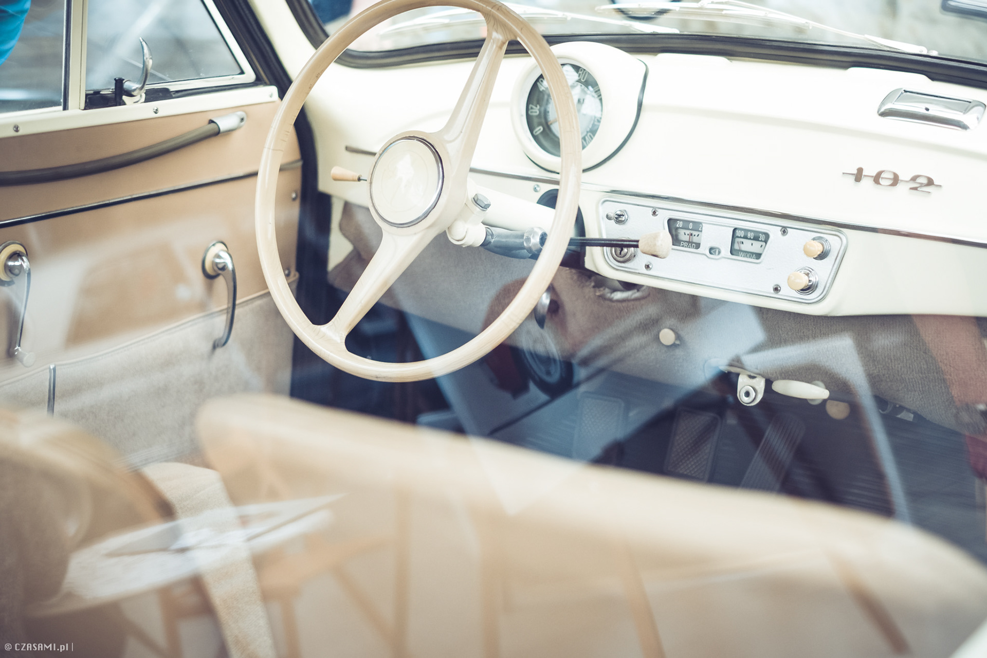 Syrena 102. auto nostalgia 2018. fotografia motoryzacyjna Czasami.pl