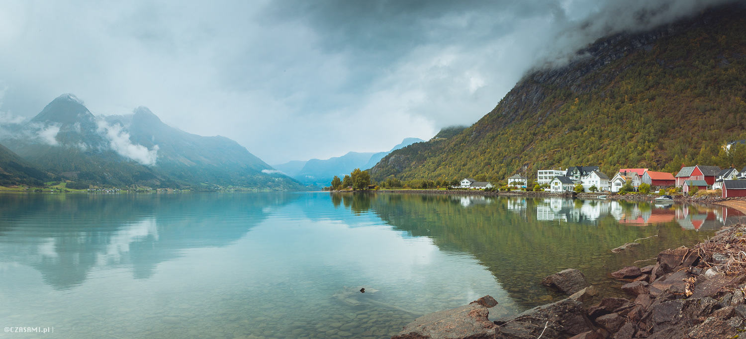 Hjelle. Norwegia. Fotografia CZASAMI.pl