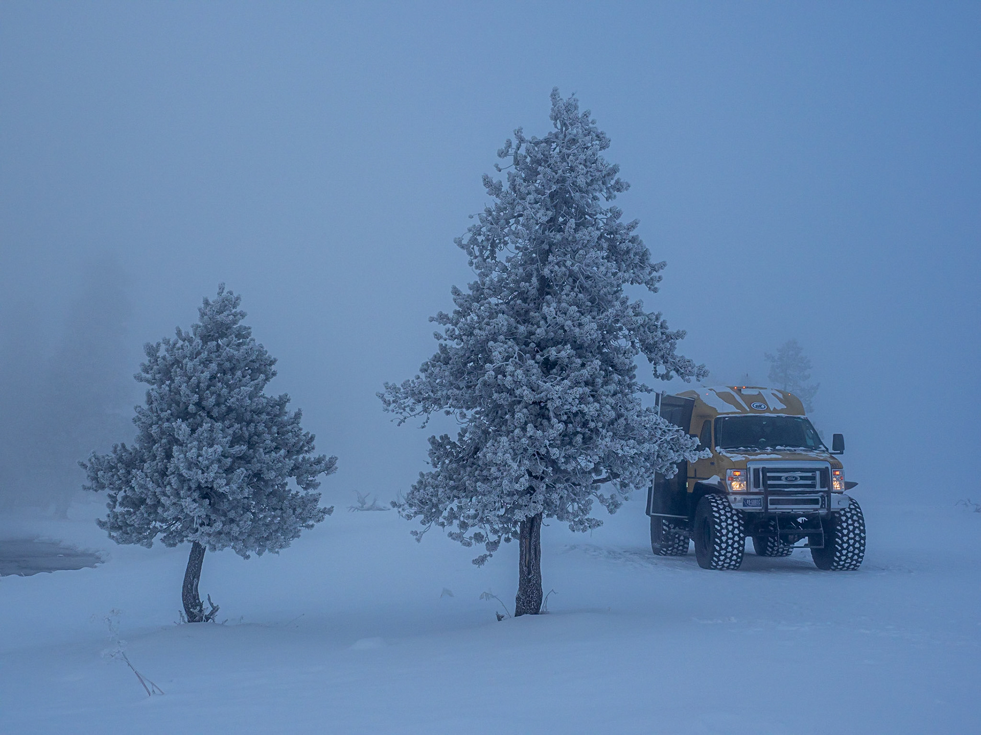 coach waiting at —17.6 degrees