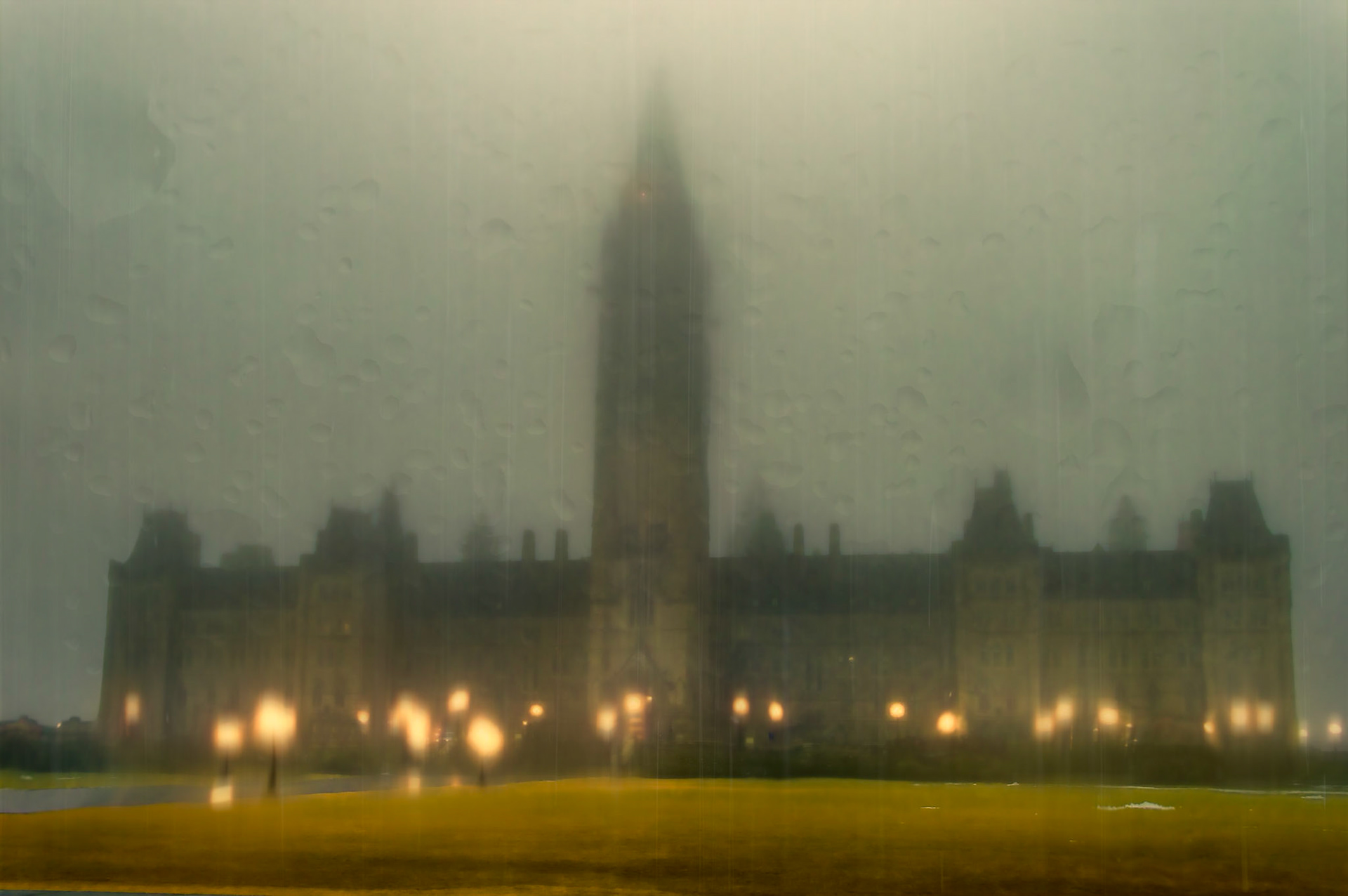 Canadian Parliament early morning in rain and fog