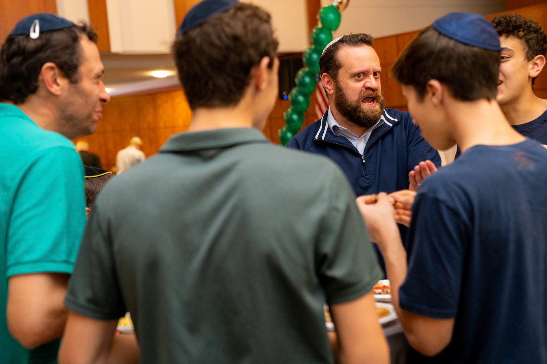 Michael Temchine Photography - Rabbi Wechsler's Celebration