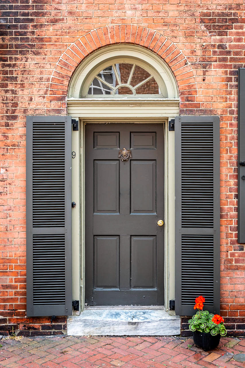 "Geranium" • Private Entranceway in New Castle, DE