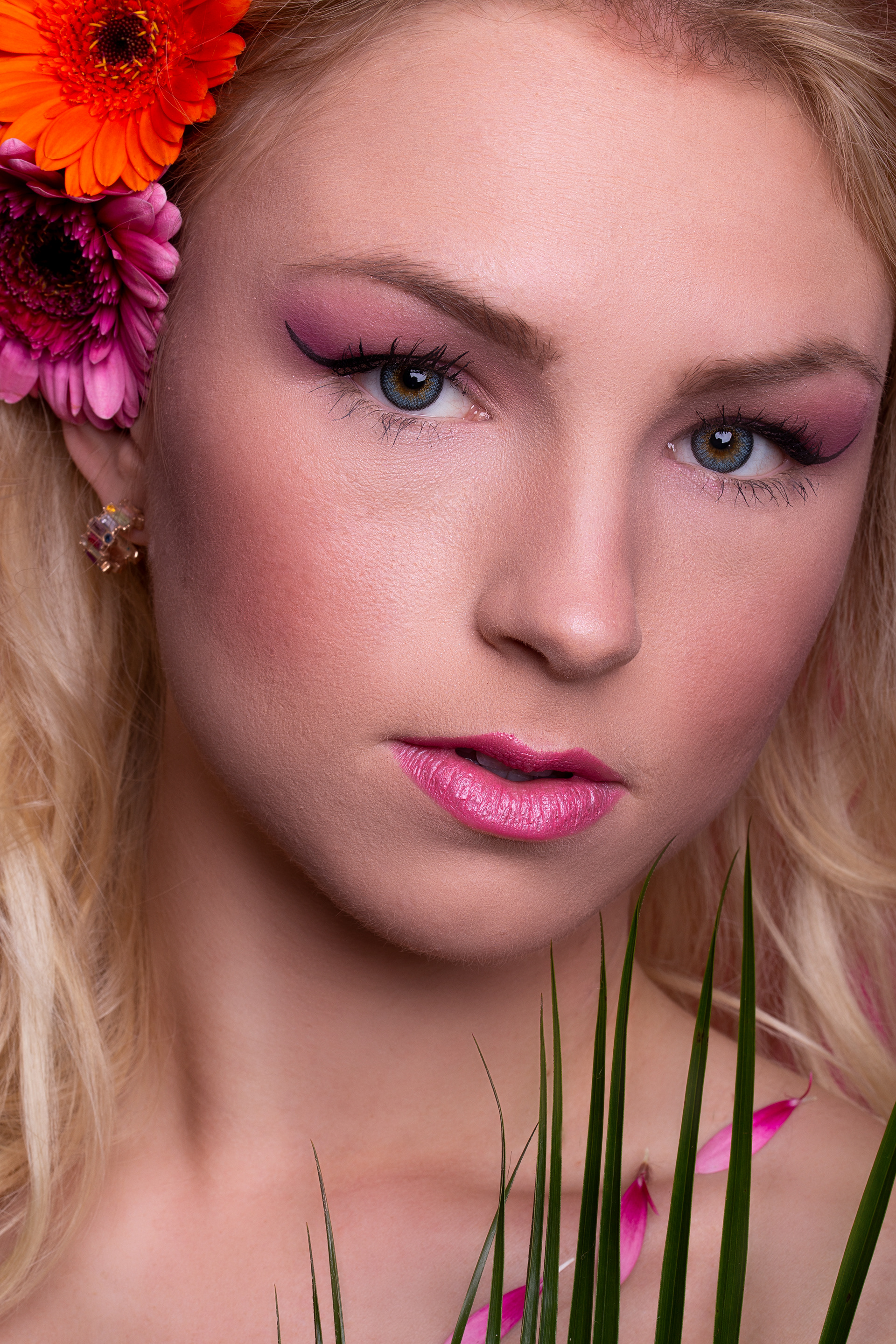 Girl of Flower Publikation Edith Magazine April 2020