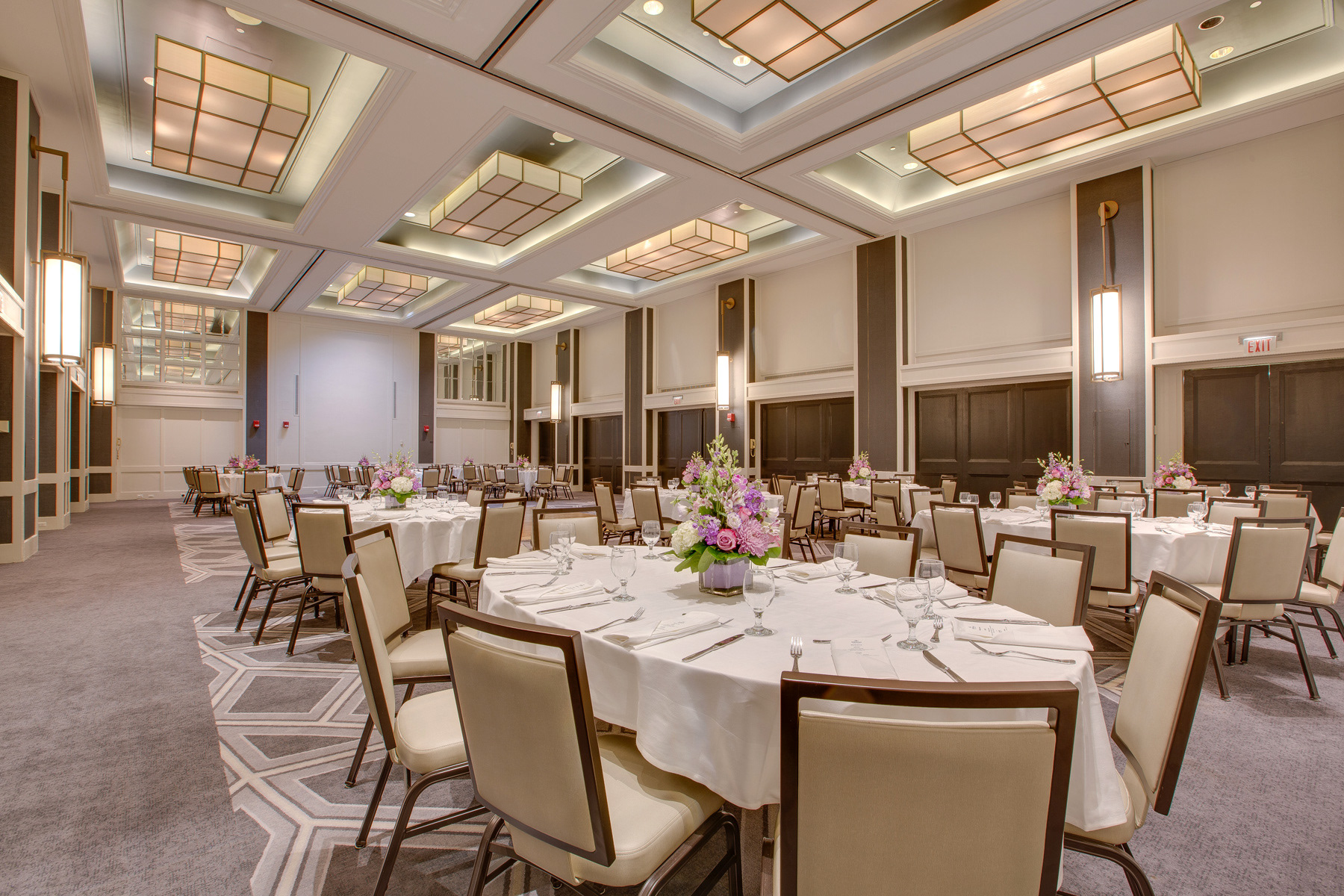 Hilton Newark - Weddings Ballroom