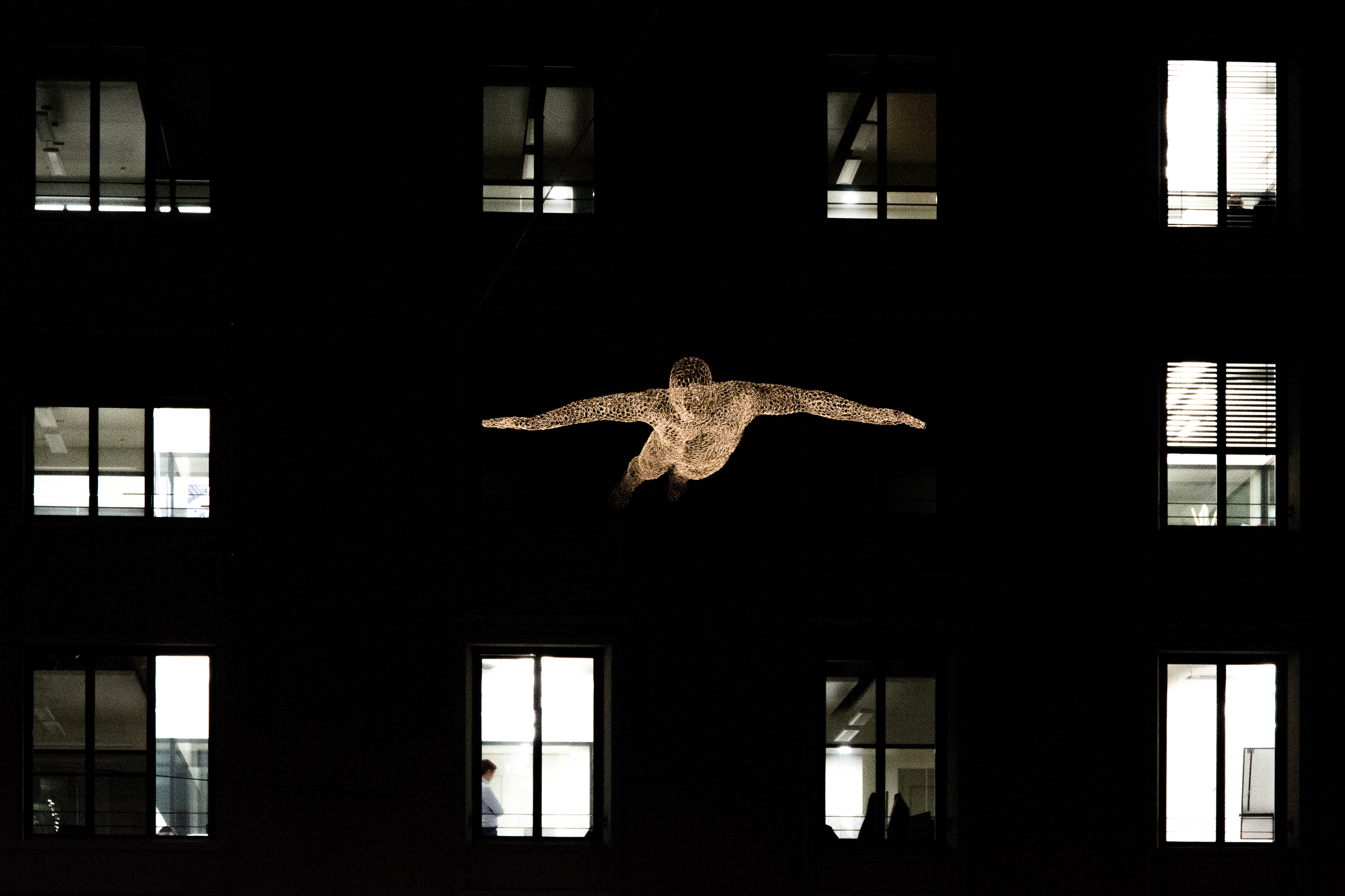"LES VOYAGEURS" - CEDRIC LE BORGNE - GENEVA LUX FESTIVAL - 2017