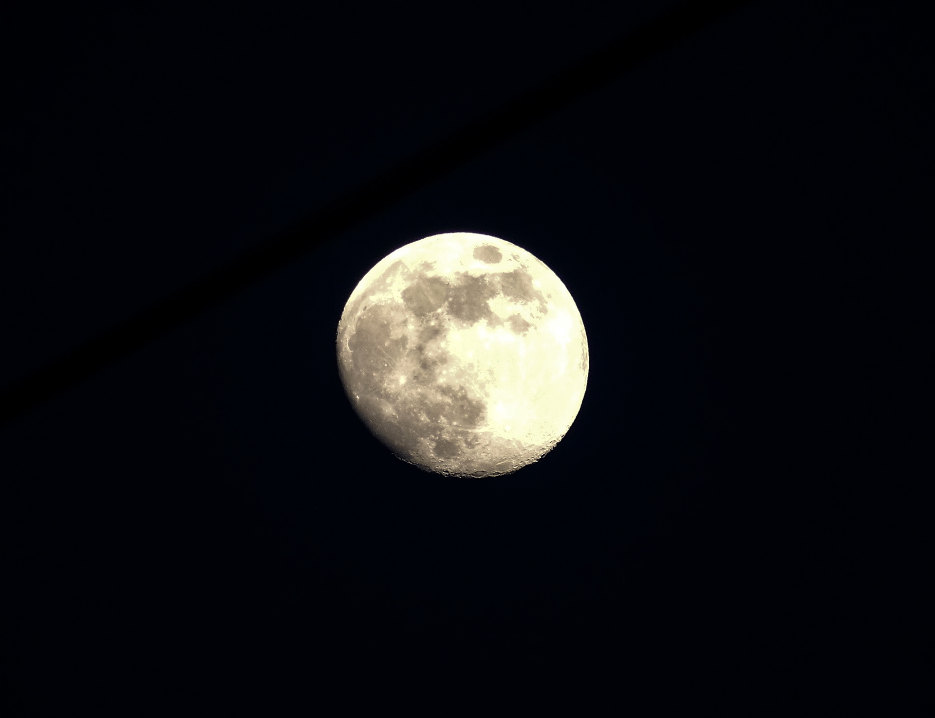 Когда будет следующая луна. Шестая Луна. Light Moon haz.