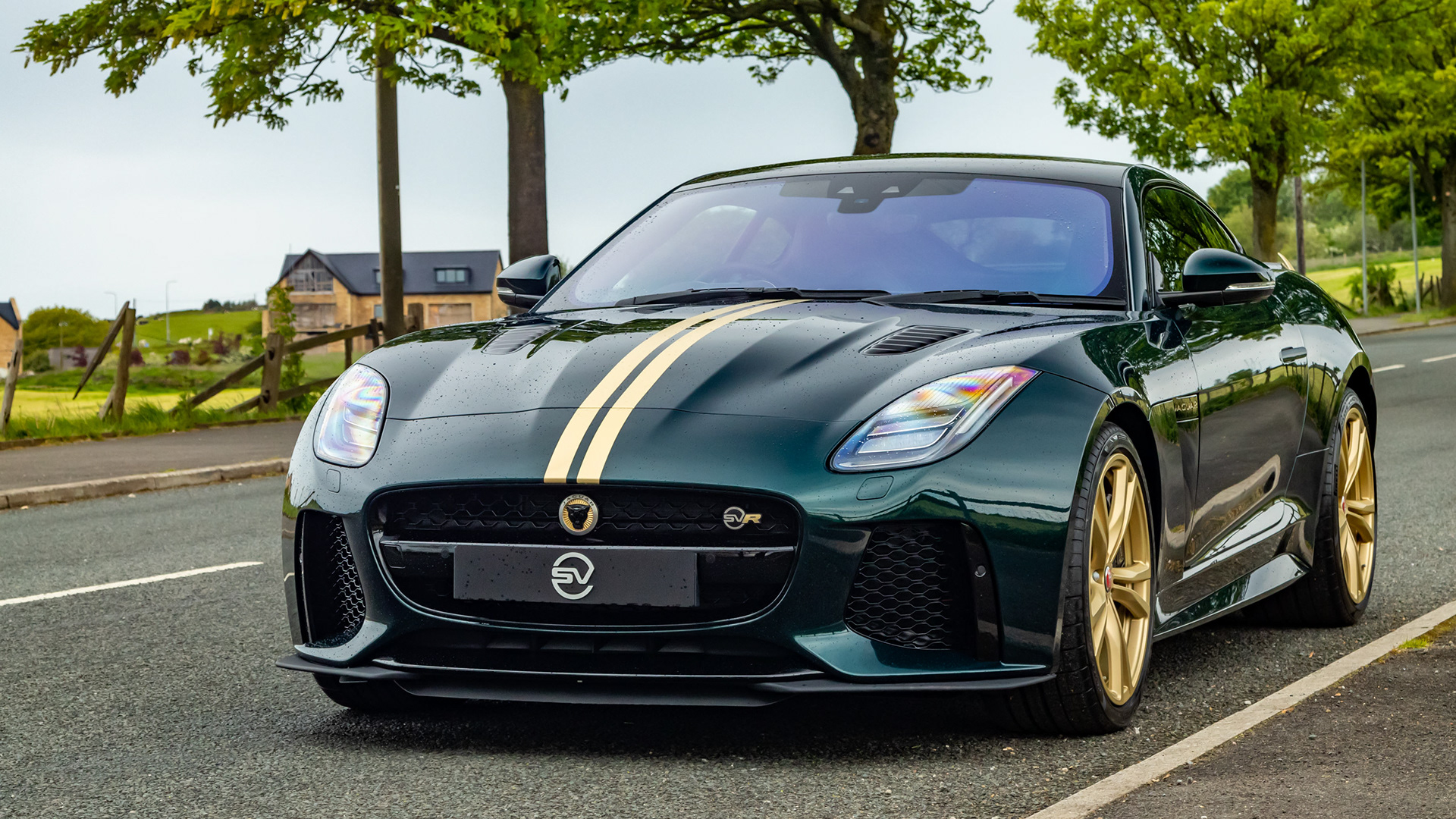 younis khan Jaguar F Type SVR British Racing Green with