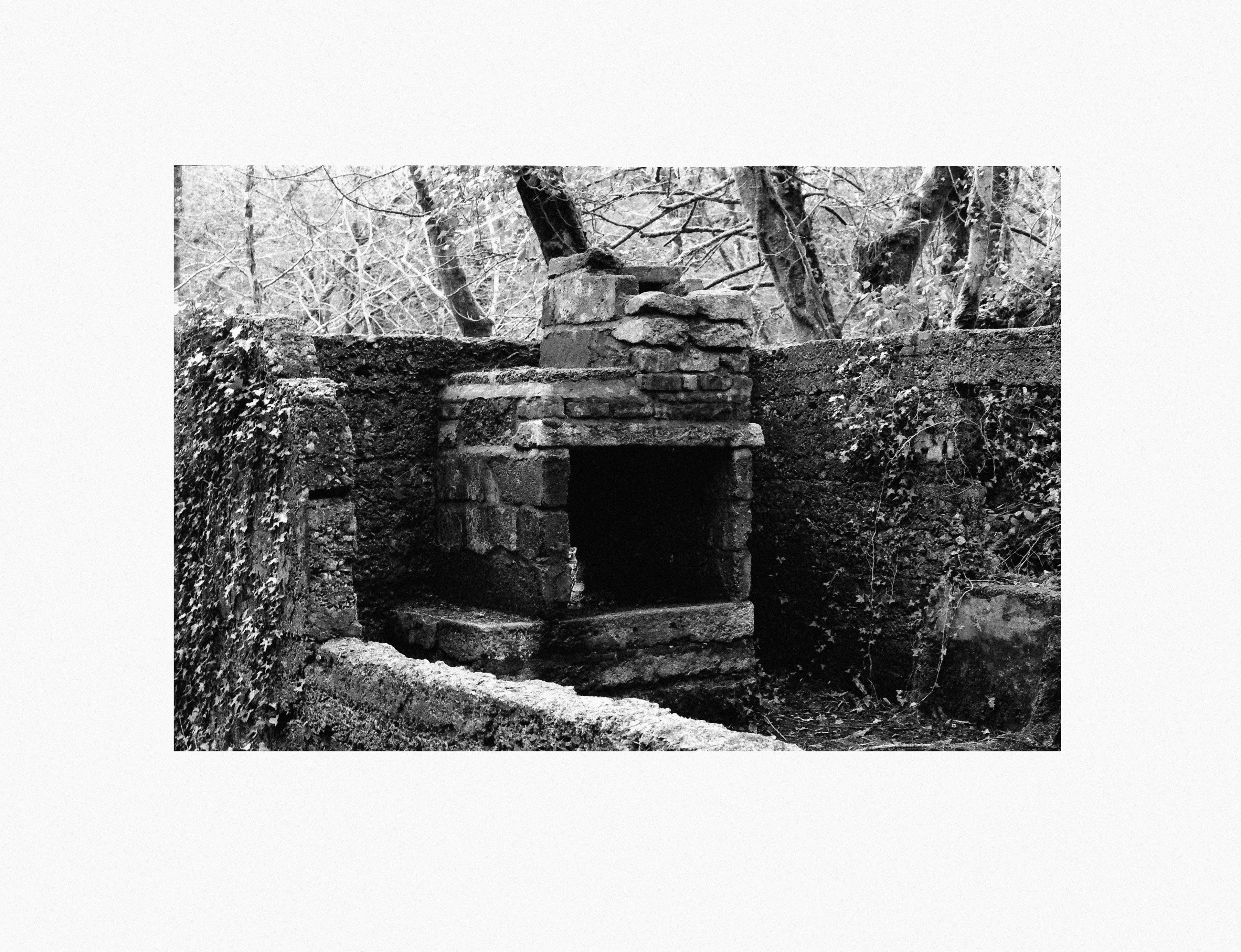 WAR STOVE