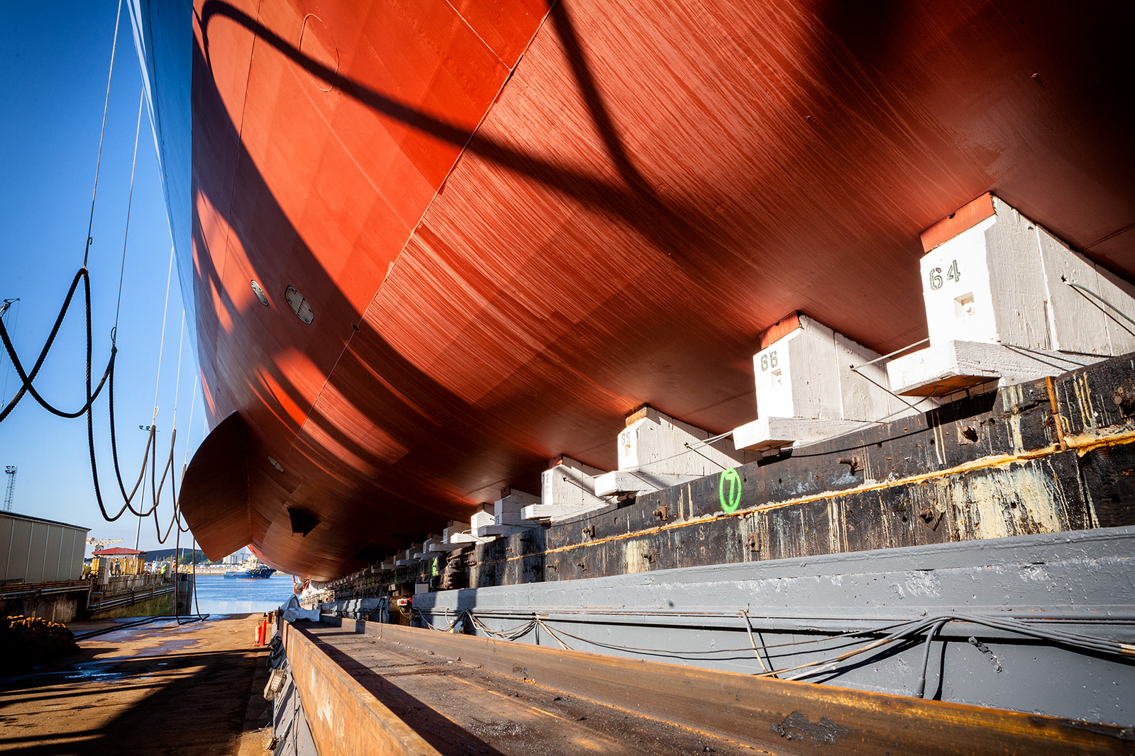HMS DUNCAN ON THE STOCKS