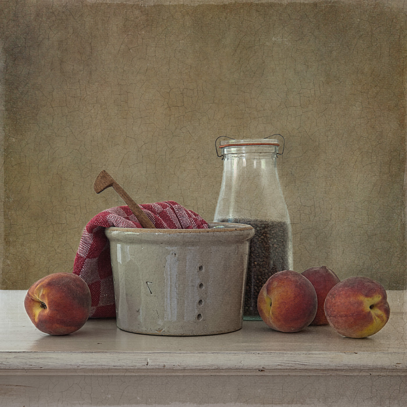Still life with Peaches limited