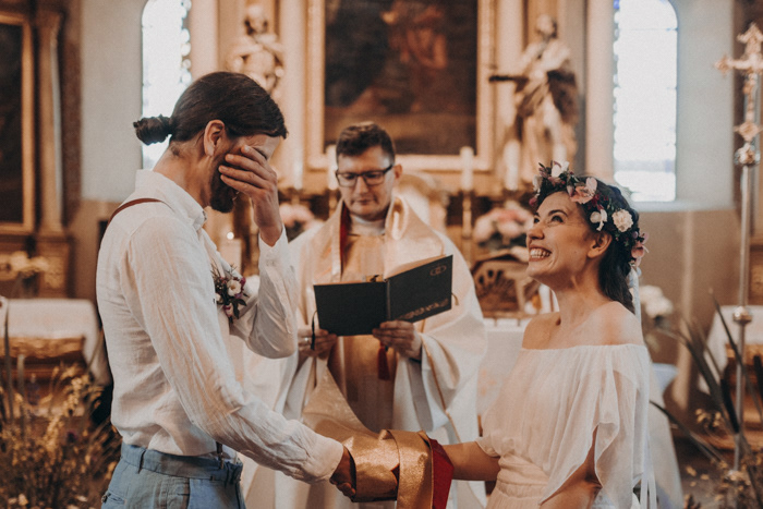 ślub kawkowo, ślub w kawkowie, slow wedding na warmii, slow wedding, ślub alternatywny, ślub w plenerze, fotograf ślubny olsztyn, fotograf ślubny warszawa, fotograf ślubny gdańsk, fotograf ślubny poznań, fotograf ślubny toruń, ślub na mazurach