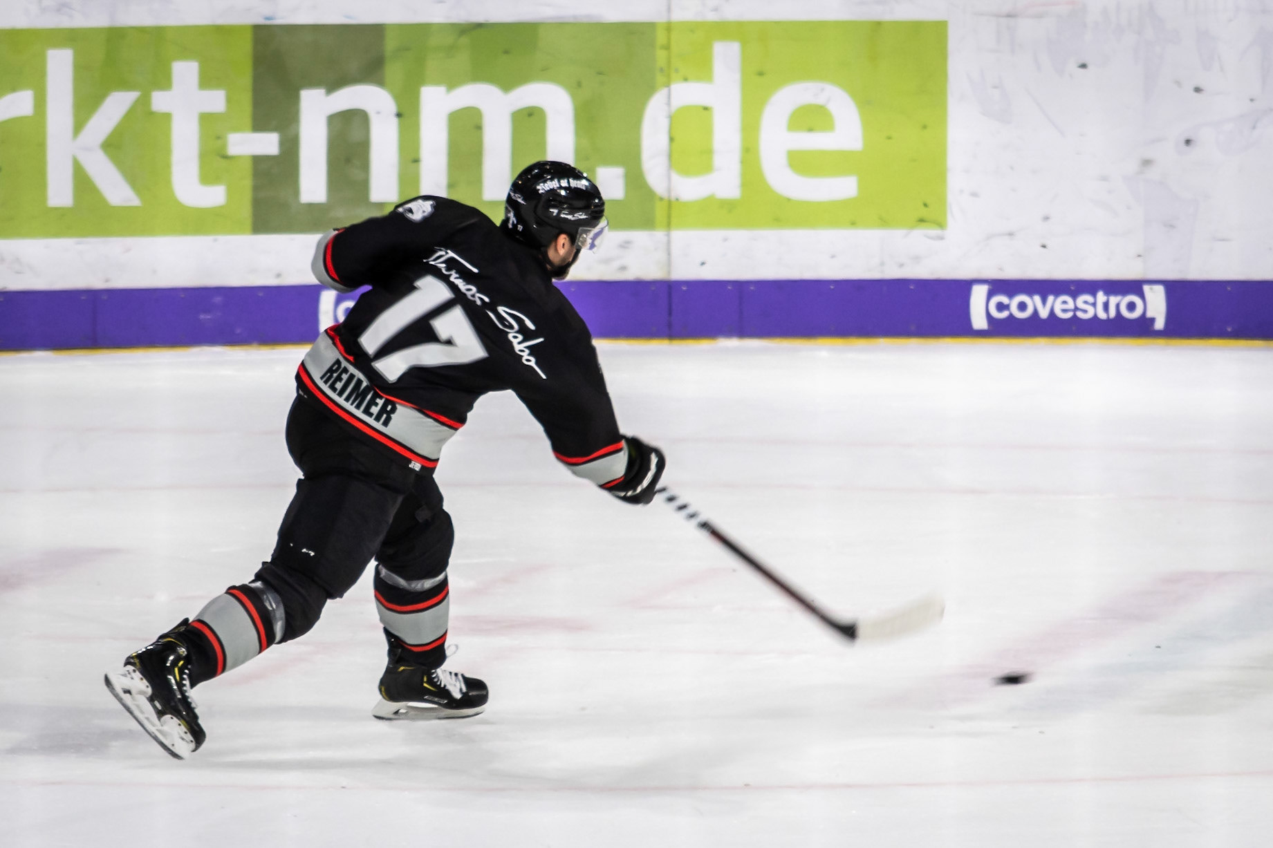 Eine der gefürchtetsten Schlagschüsse der Liga. Oh Captain, my Captain! Pack ihn heute wieder aus und leg deinem Bruder ein (oder auch zwei oder drei) Ei ins Nest!