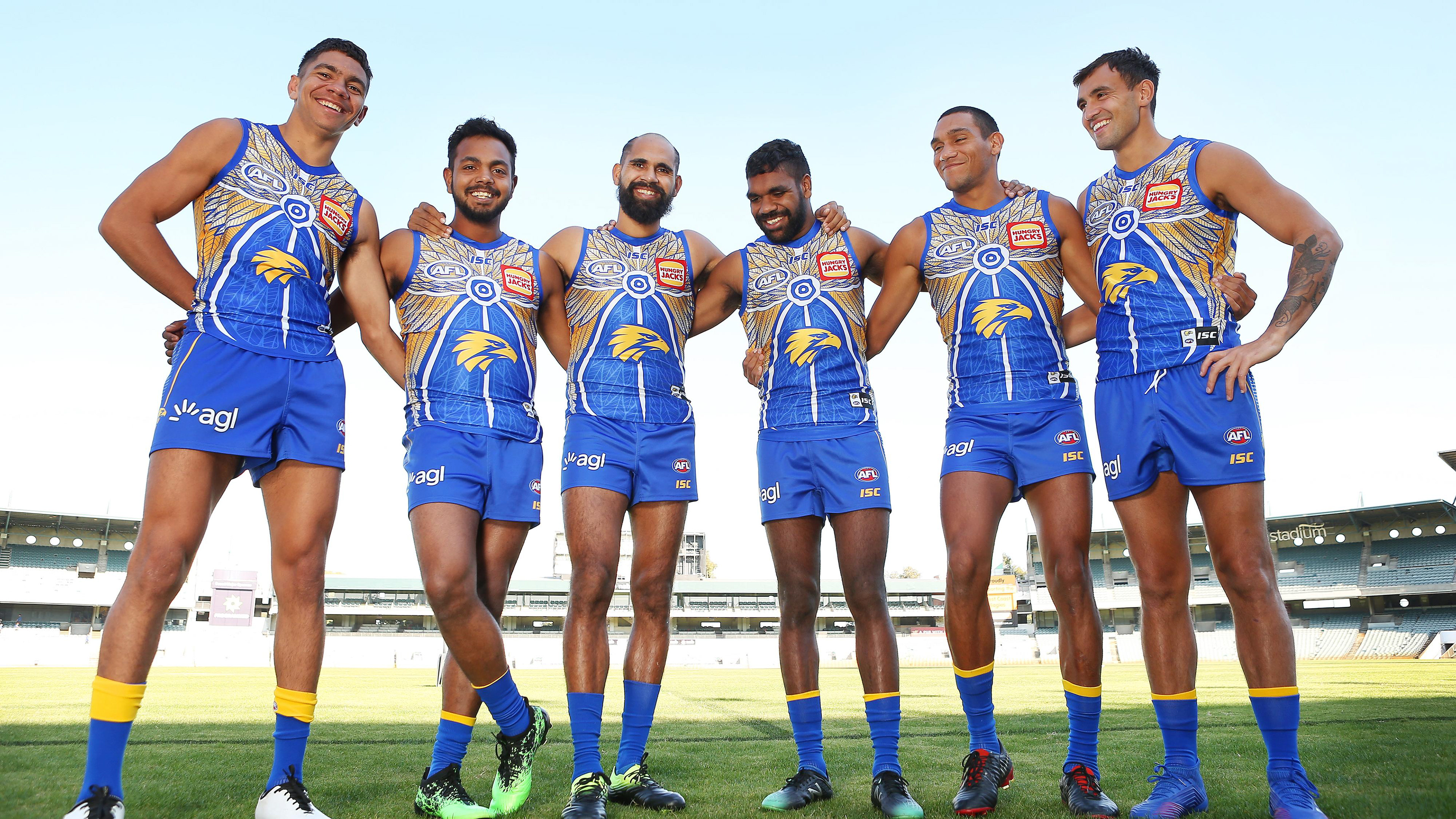 West Coast Eagles on X: Noongar artist Daryl Bellotti also designed the  Waugul for a range of supporter merchandise - he stopped by our SuperStore  to collect a Waugul hoodie ahead of