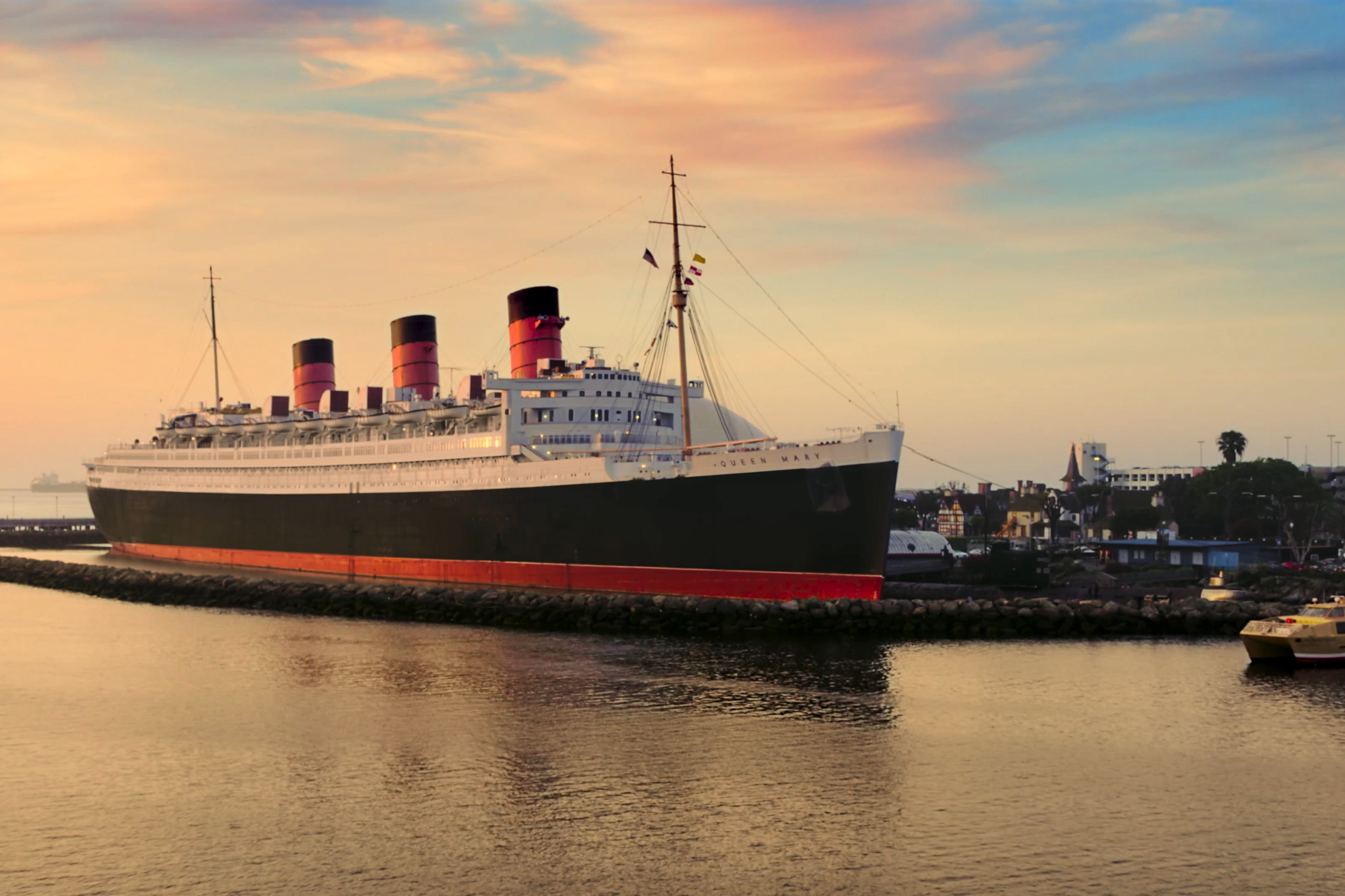 Квин марий. RMS Queen Mary. Лайнер RMS Queen Mary.