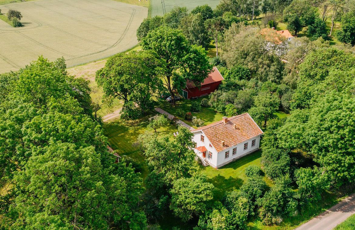 Dronepic of house