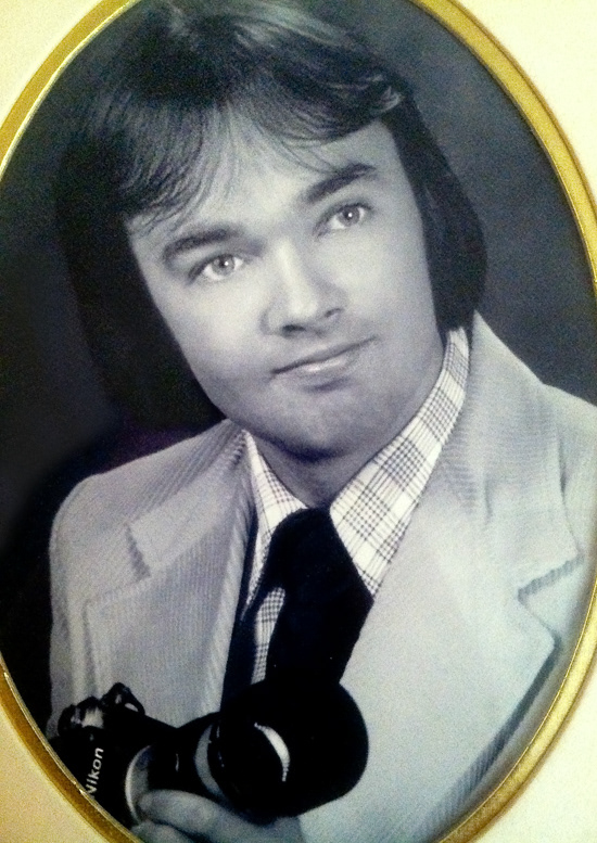 Professional Photographer Jon Dize age 19 (Thurston Studios)