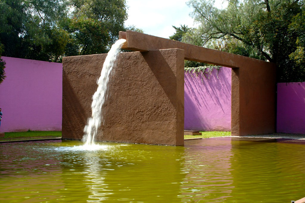 Fuente de los Amantes