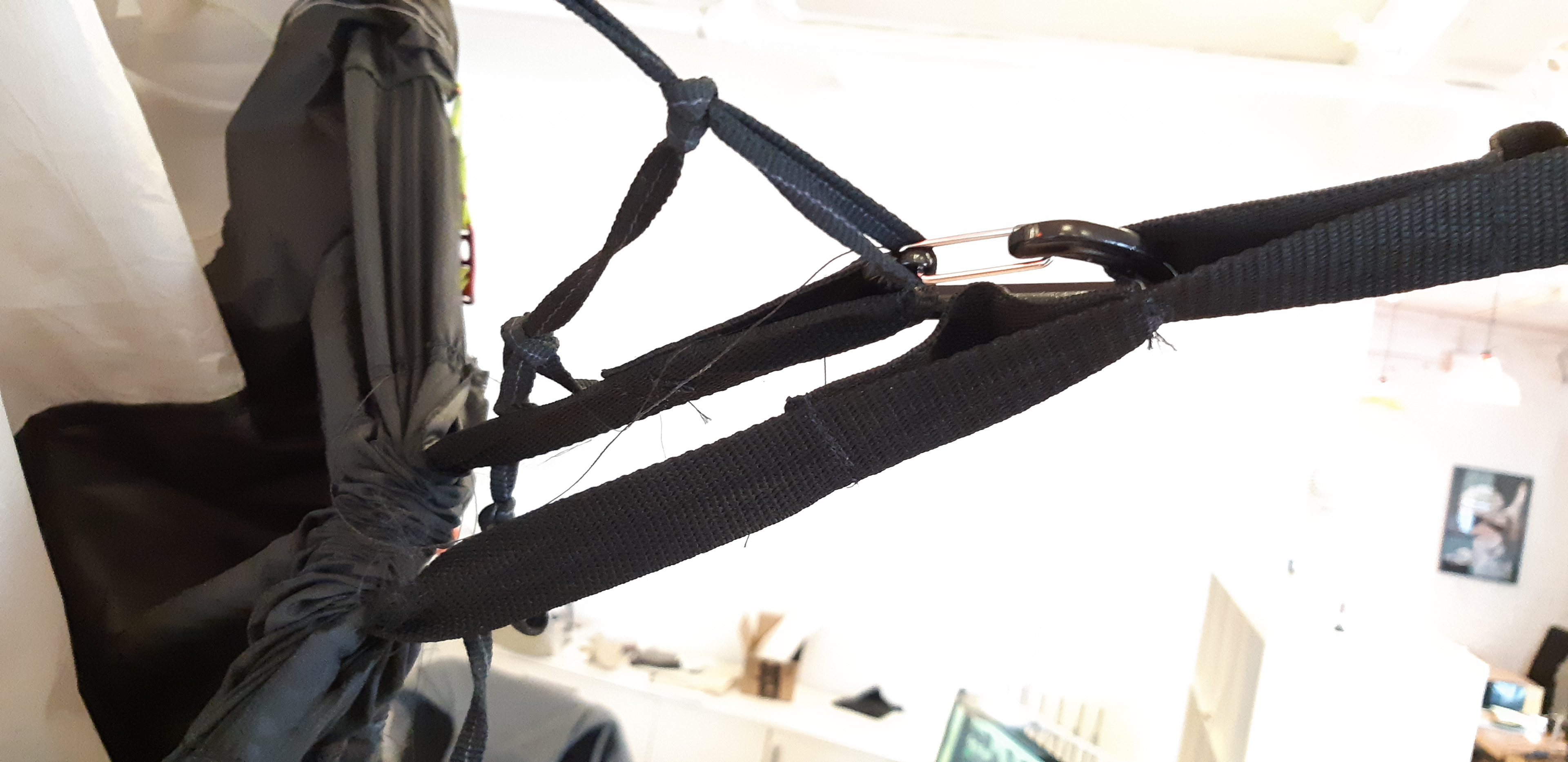 1st attachment mechanism