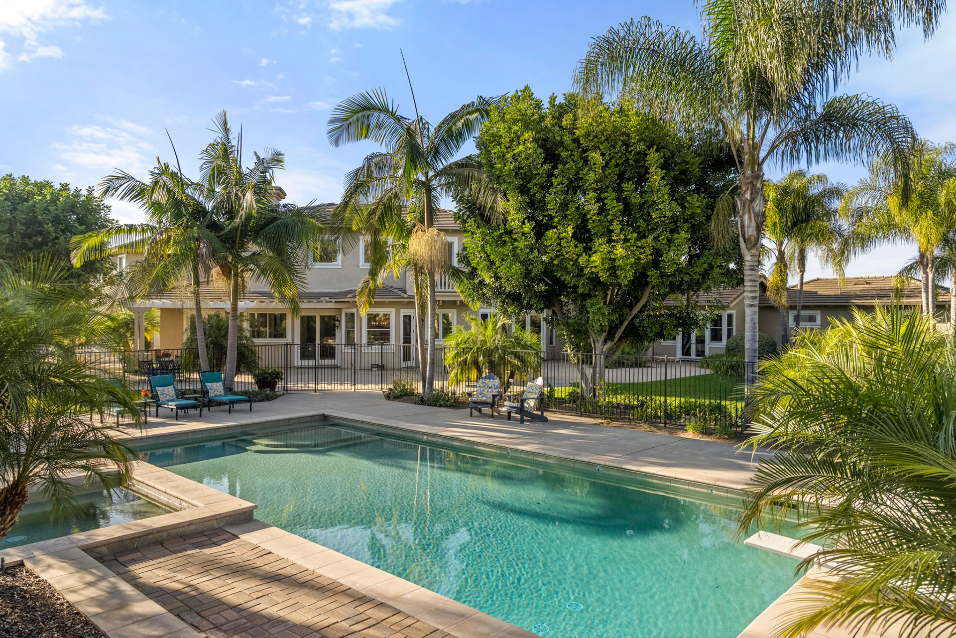3475 Lilac Summit