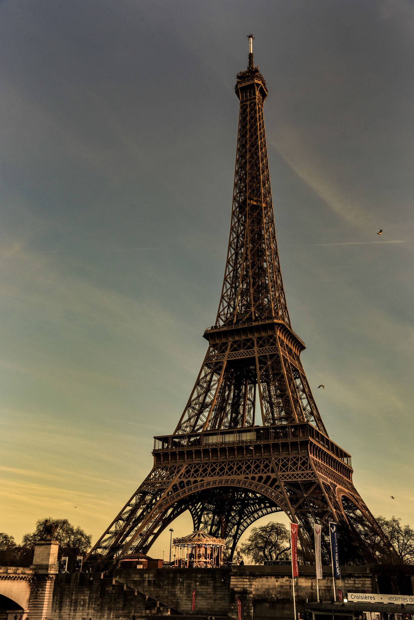 A view of the Eiffel Tower from the Seine river.