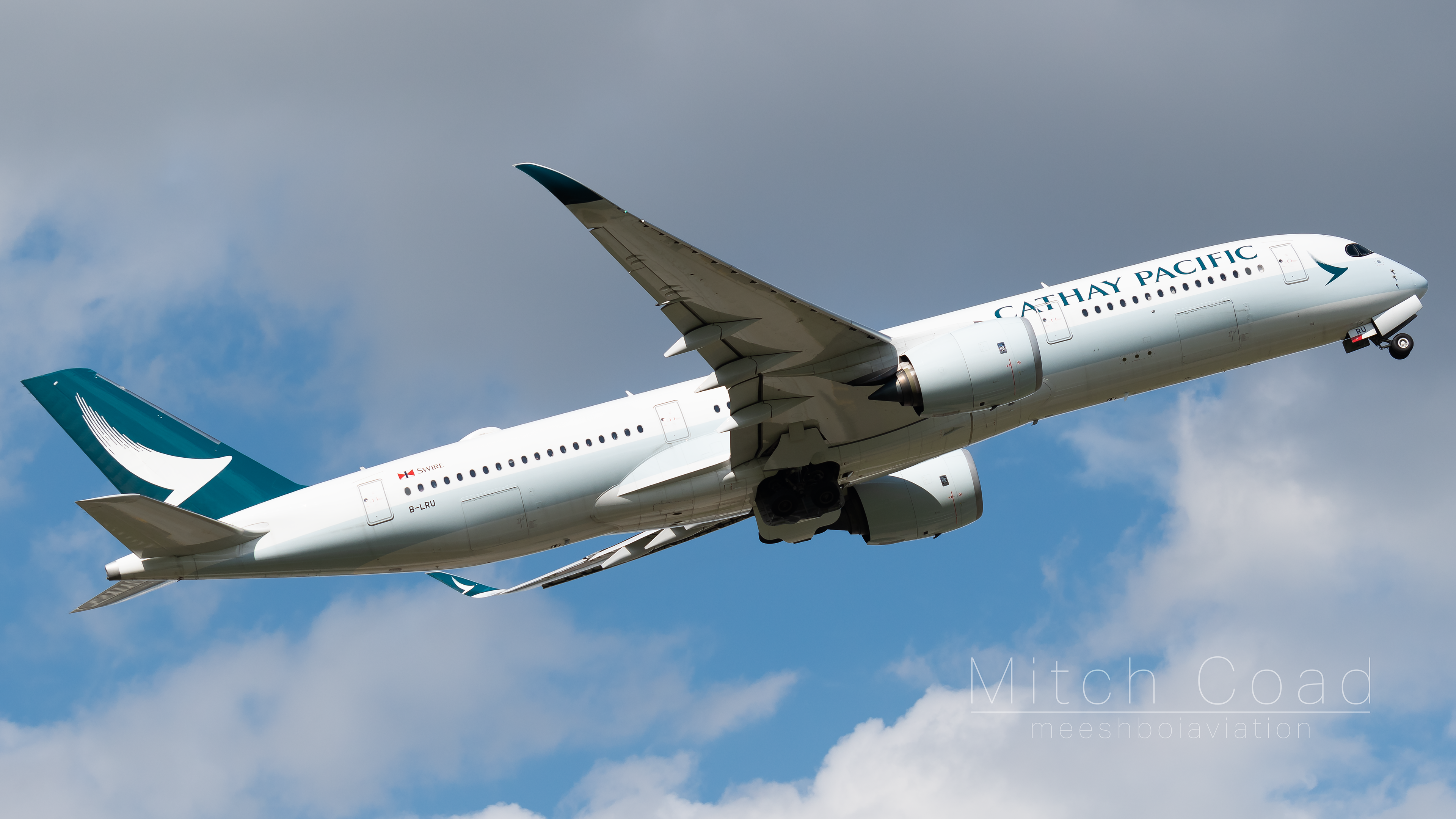 Cathay Pacific - Airbus A350-941 - B-LRU (12/10/2019)