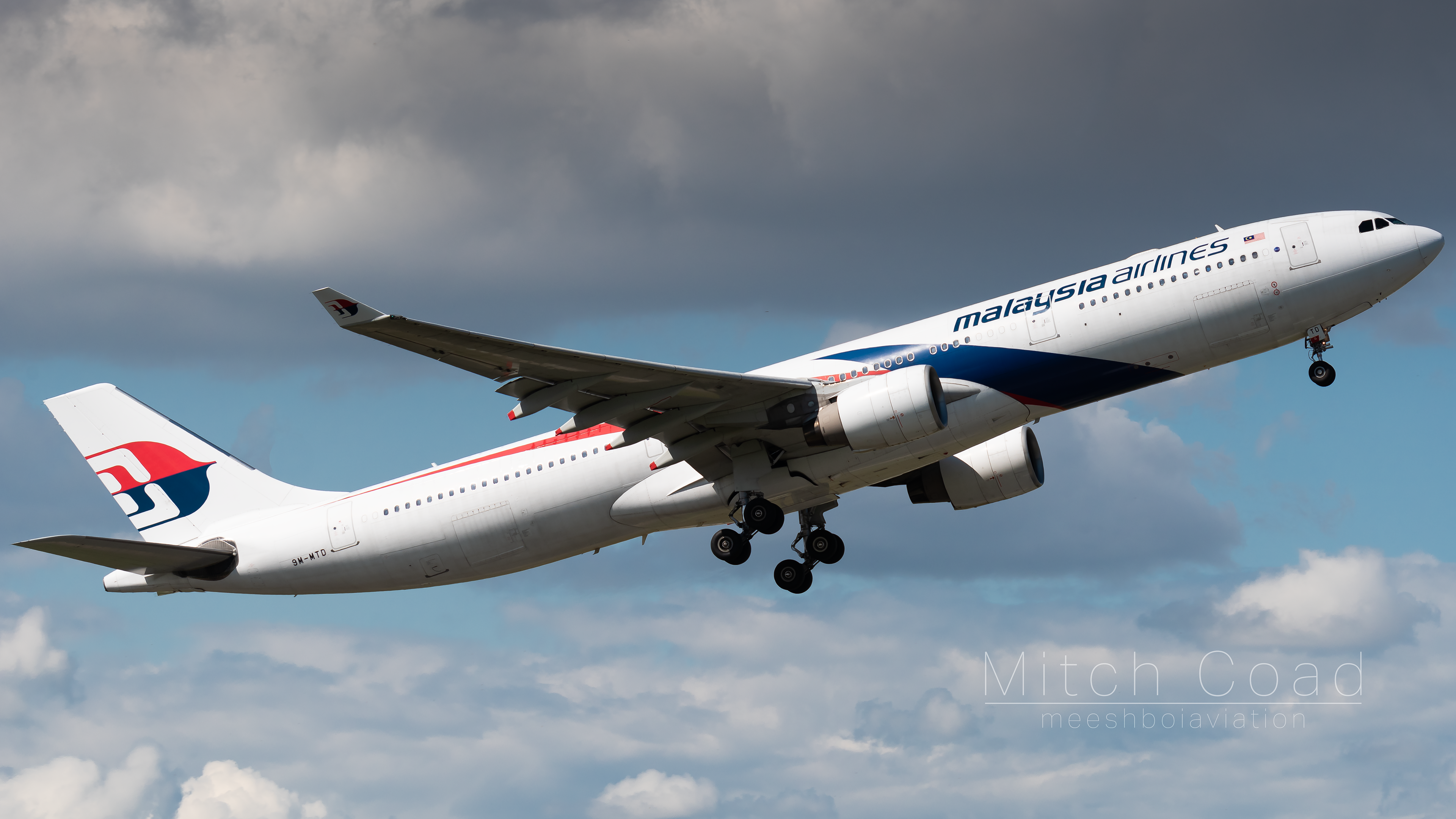 Malaysian Airlines - Airbus A330-300 - 9M-MTD (12/10/2019)