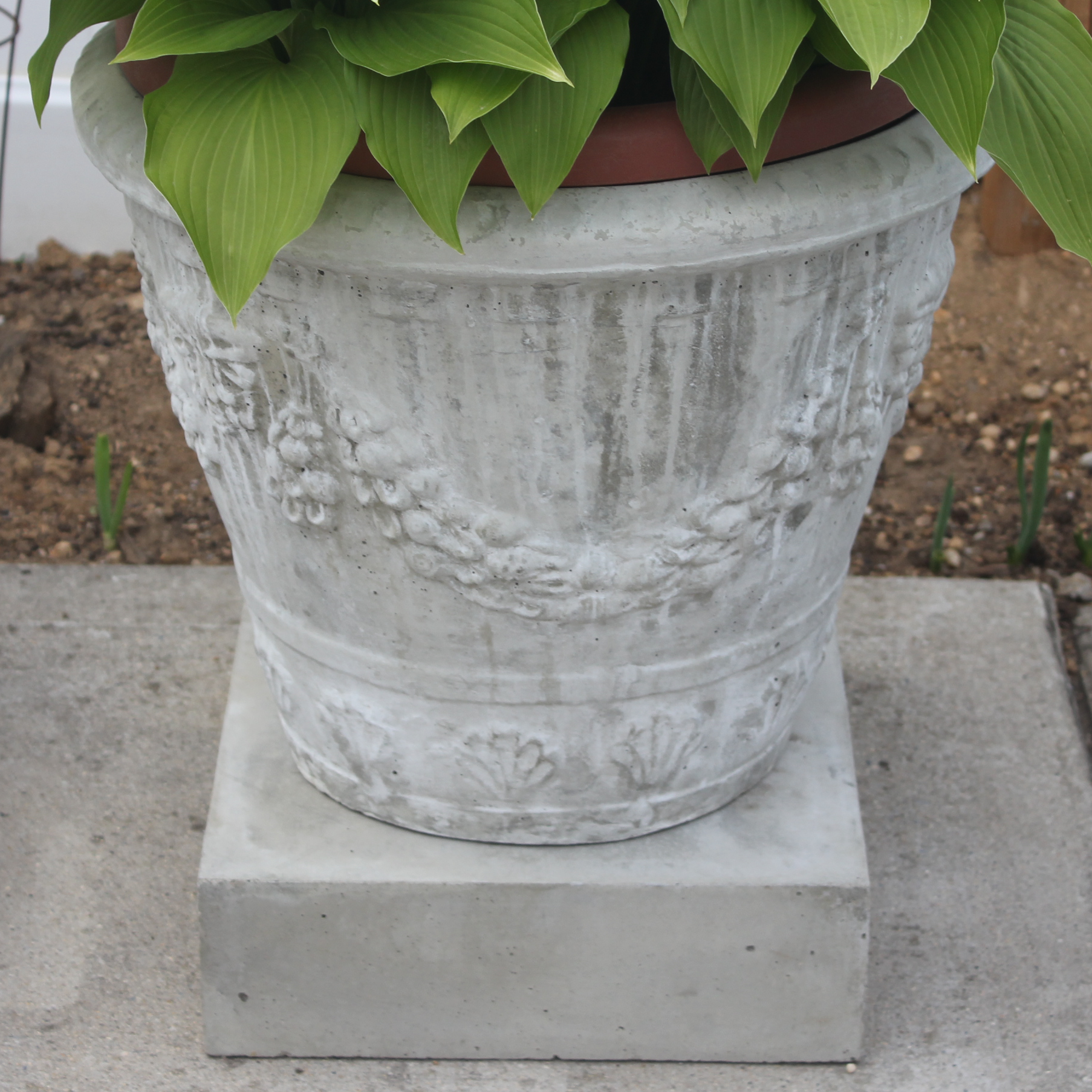 John's Concrete Art Planter