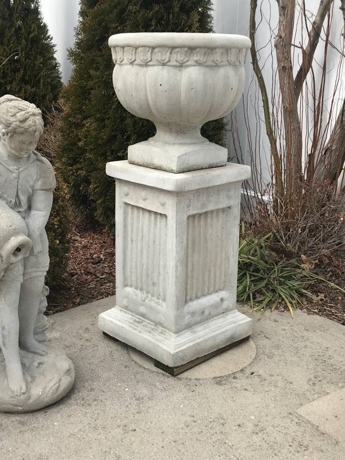 John's Concrete Art Flower Pot