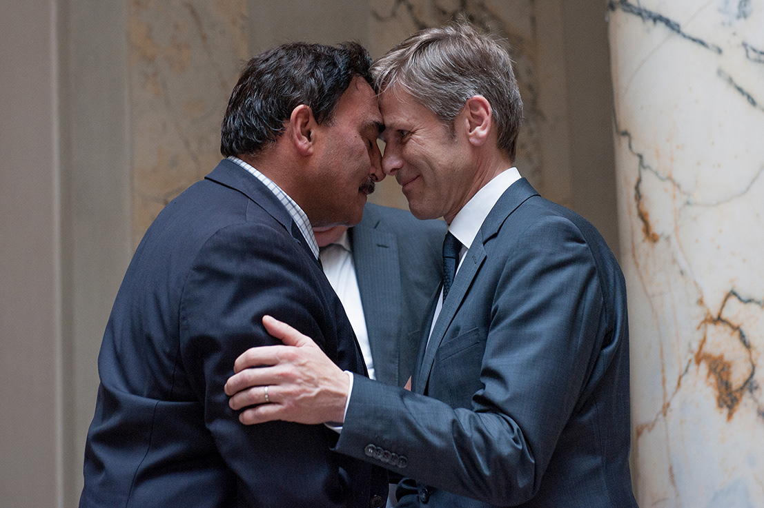 Arapata Hakiwai as Kaihautū (Maori Co-Leader of Te Papa Tongarewa Museum) and Josef Ostermayer (former Minister of Culture) greet each other with a hongi. Photo: KHM- Museum Association