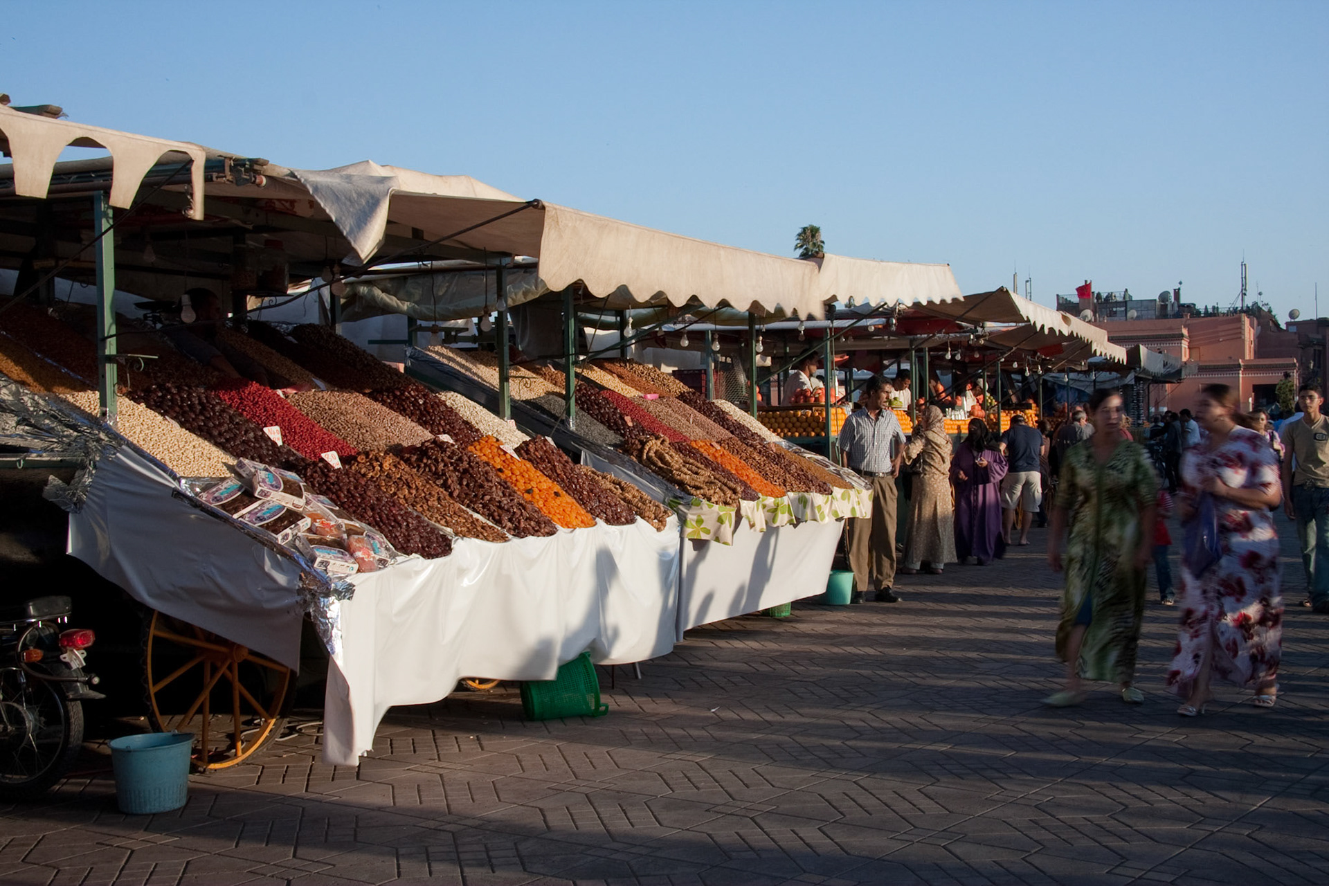 Dried fruit stalls