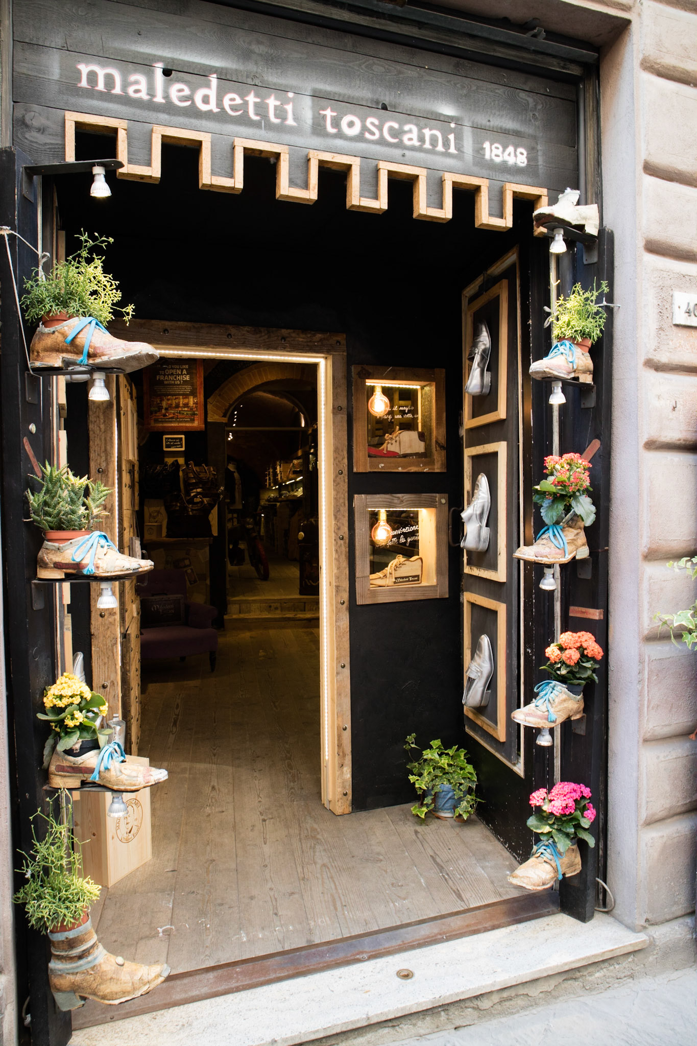 Maledetti leather shop, Montepulciano