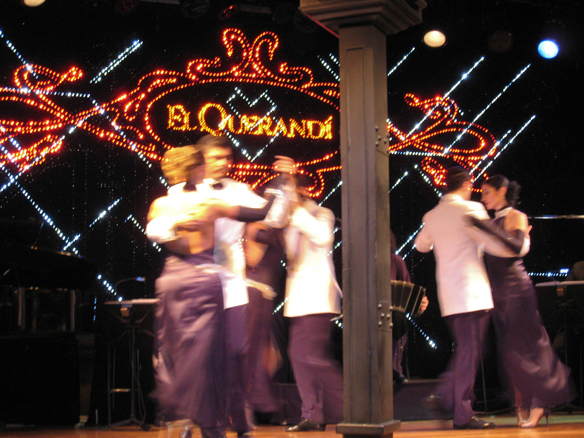 Tango show, El Querandi in San Telmo