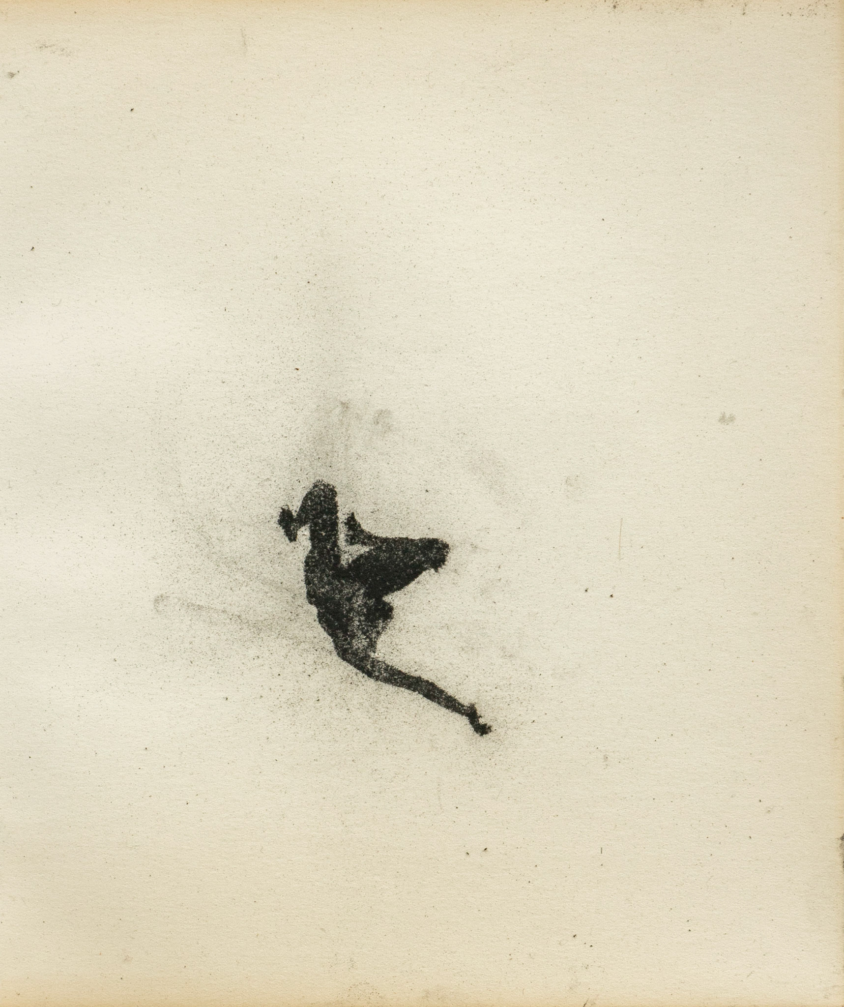Untitled, graphite(powder) on paper, 23,9 x 20 cm, 2020