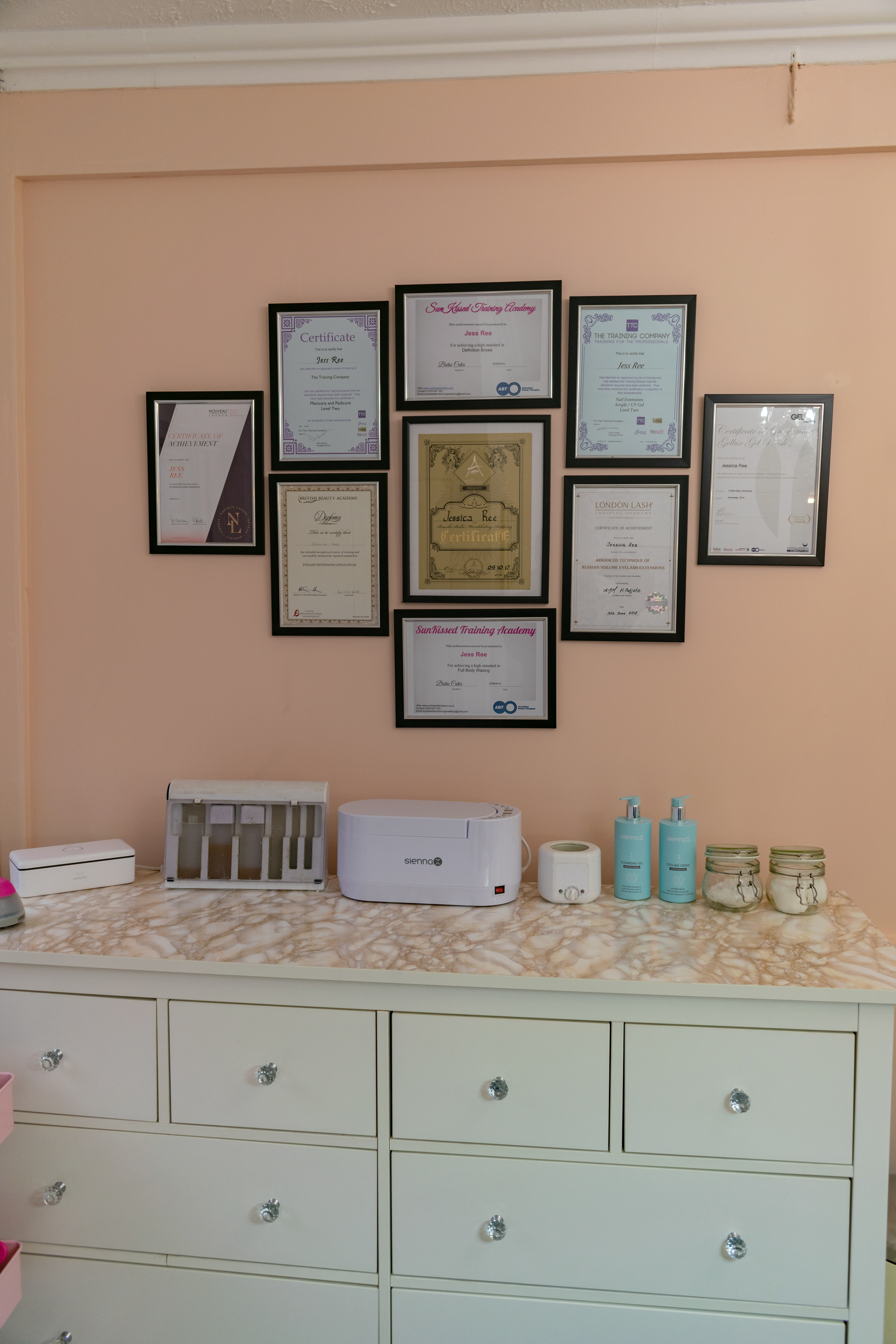 Greg Turner - The Lash & Beauty Bar